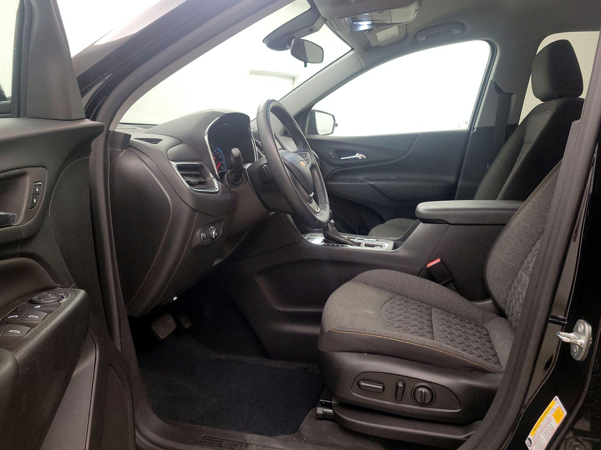 Thumbnail: 2023 Chevrolet Equinox - 11