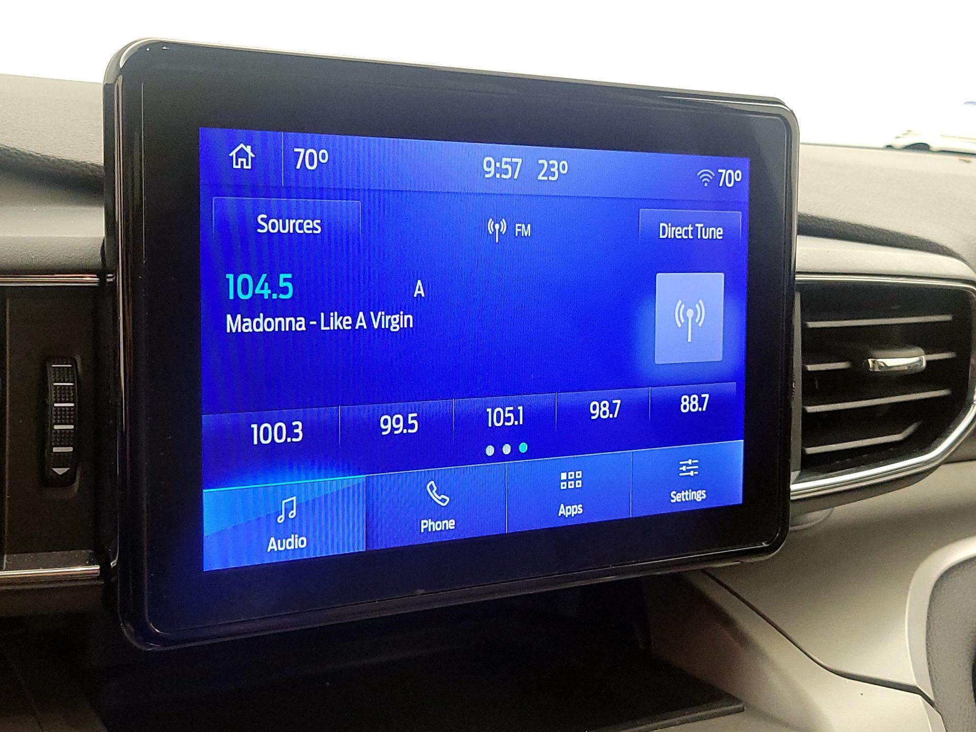 Thumbnail: 2022 Ford Explorer - 15