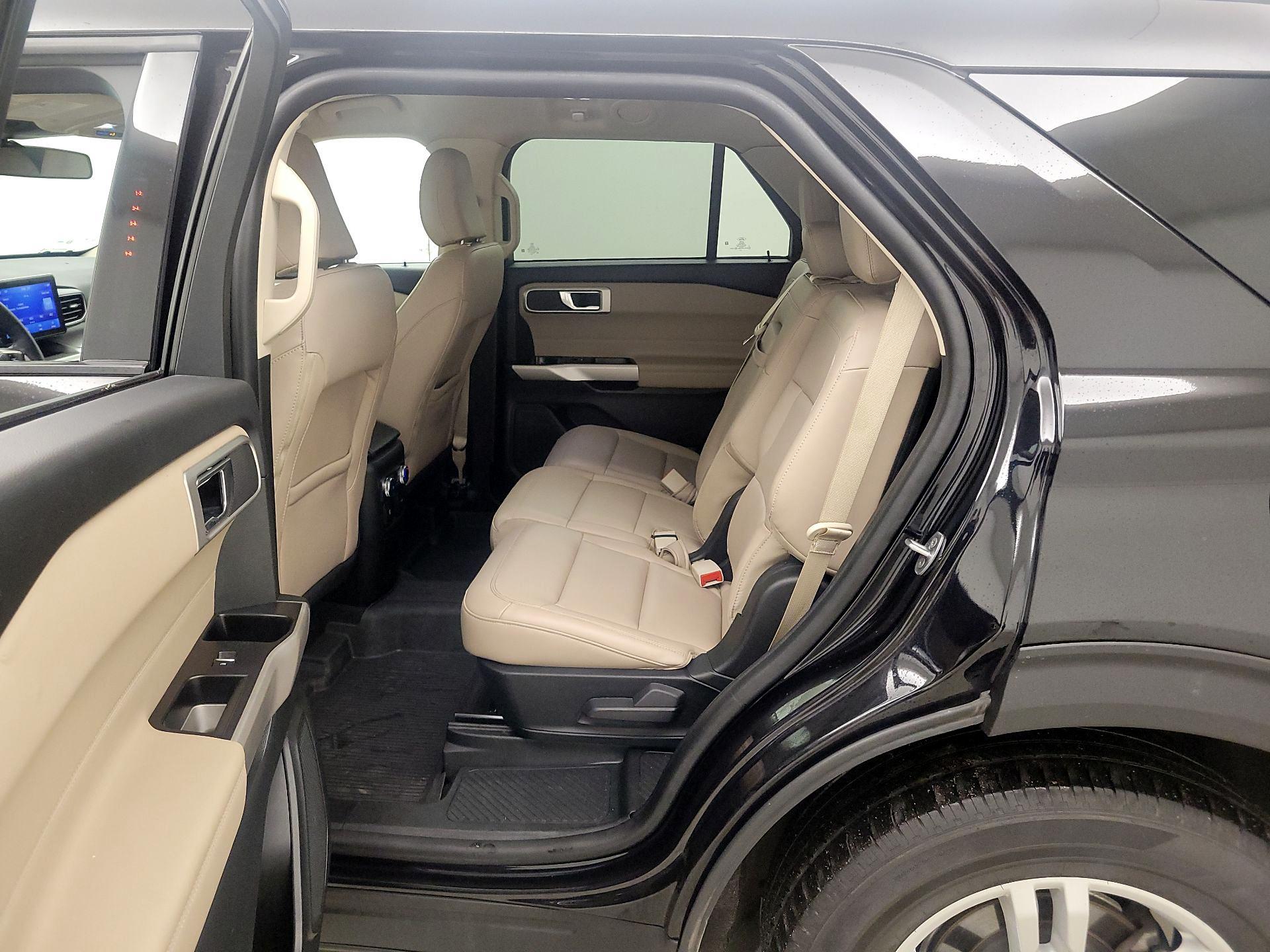 Thumbnail: 2022 Ford Explorer - 19