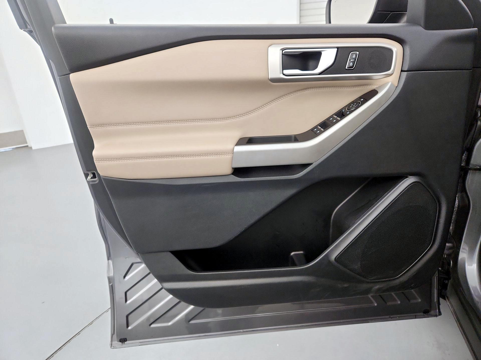 Thumbnail: 2023 Ford Explorer - 12