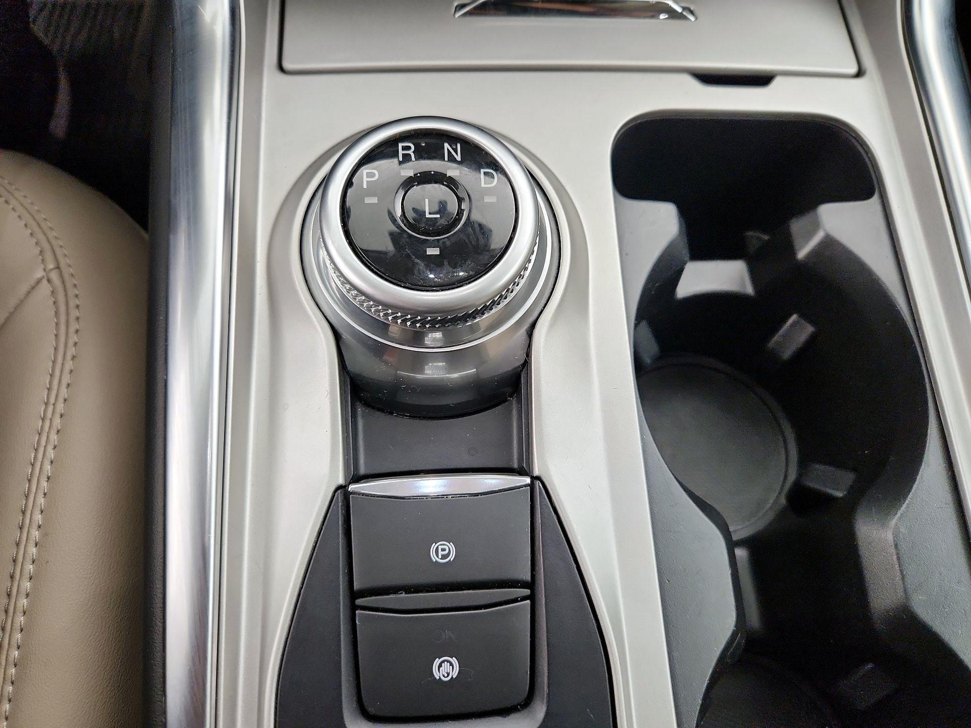 Thumbnail: 2023 Ford Explorer - 17