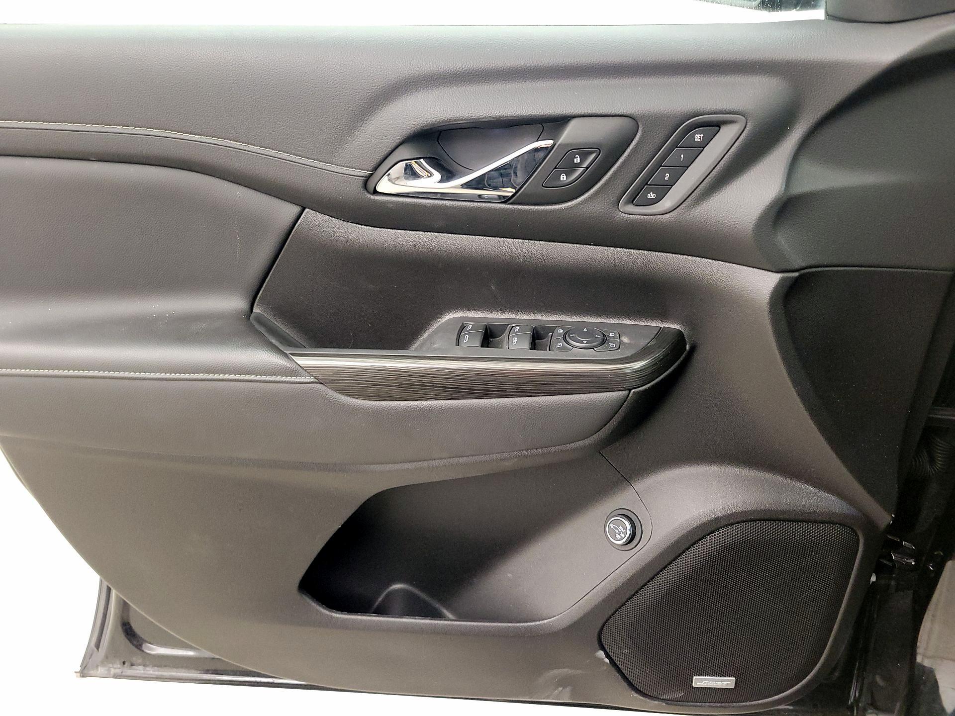 Thumbnail: 2023 GMC Acadia - 12