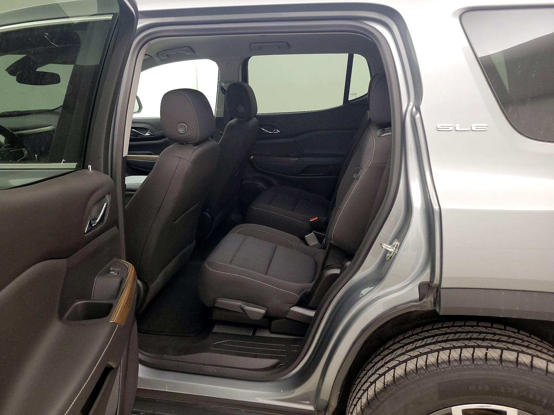 Thumbnail: 2023 GMC Acadia - 19