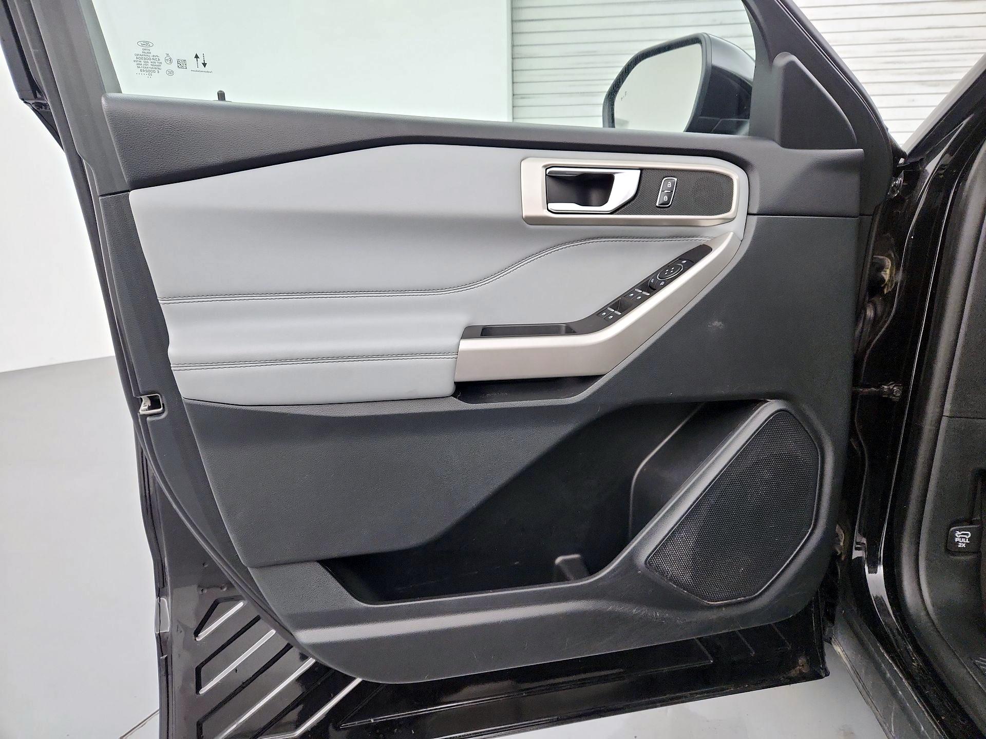 Thumbnail: 2023 Ford Explorer - 12