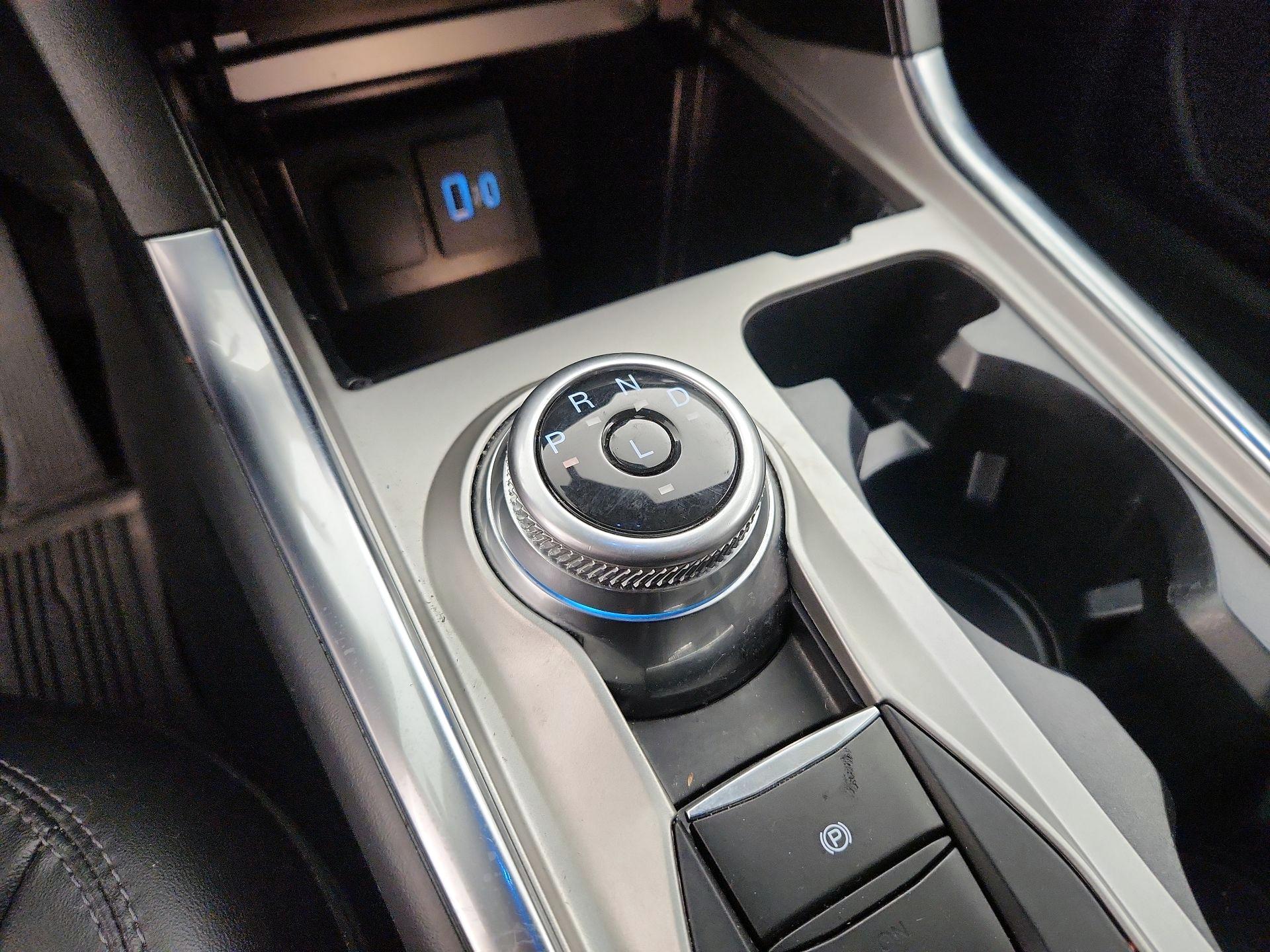 Thumbnail: 2023 Ford Explorer - 18