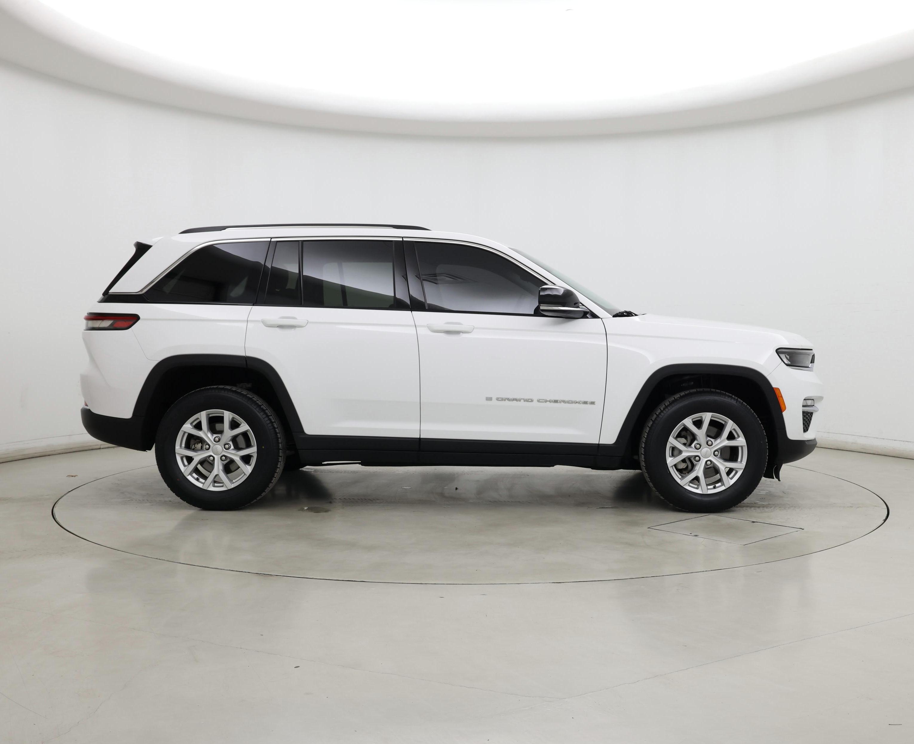 Thumbnail: 2023 Jeep Grand Cherokee - 7