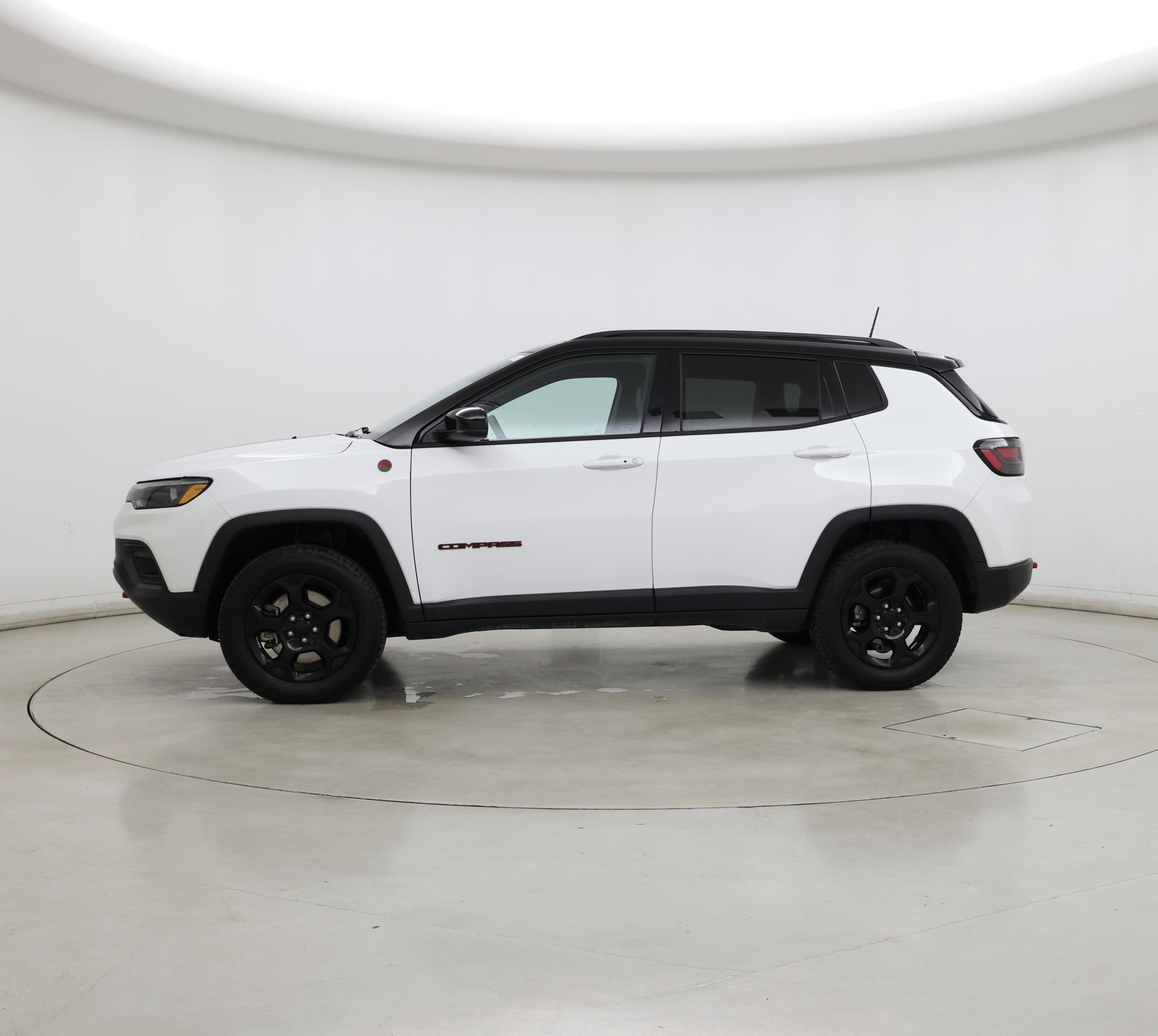 Thumbnail: 2023 Jeep Compass - 3