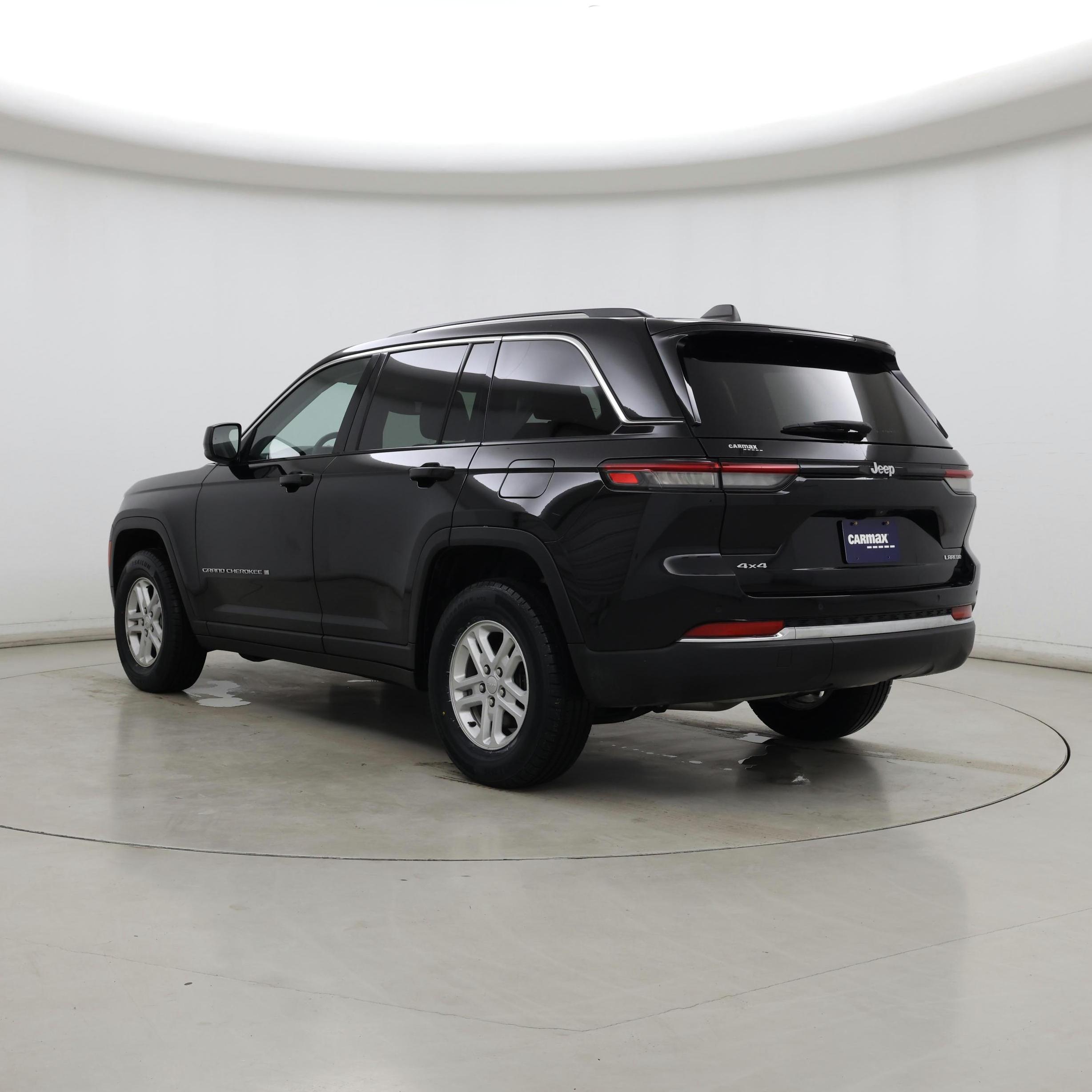 Thumbnail: 2023 Jeep Grand Cherokee - 2