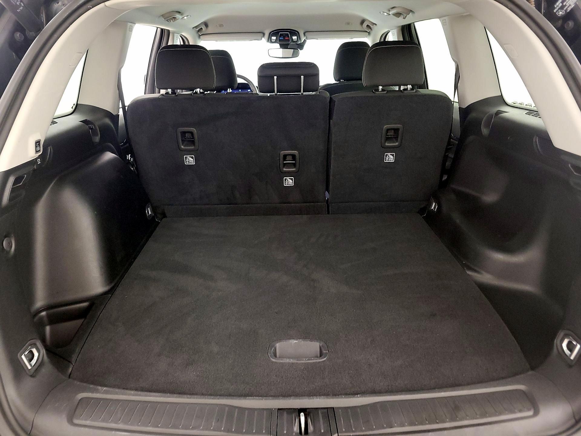 Thumbnail: 2023 Jeep Grand Cherokee - 20