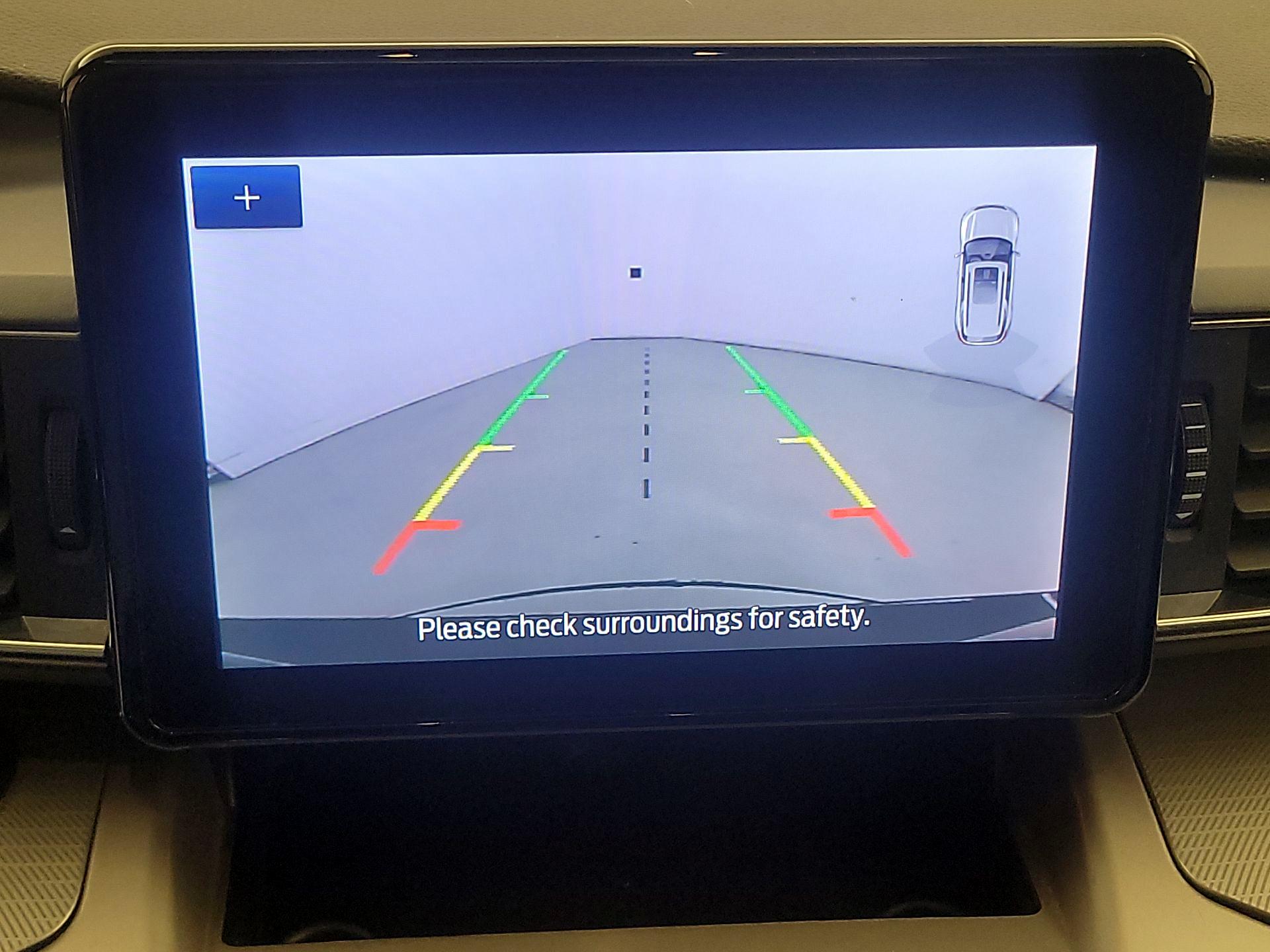 Thumbnail: 2022 Ford Explorer - 15