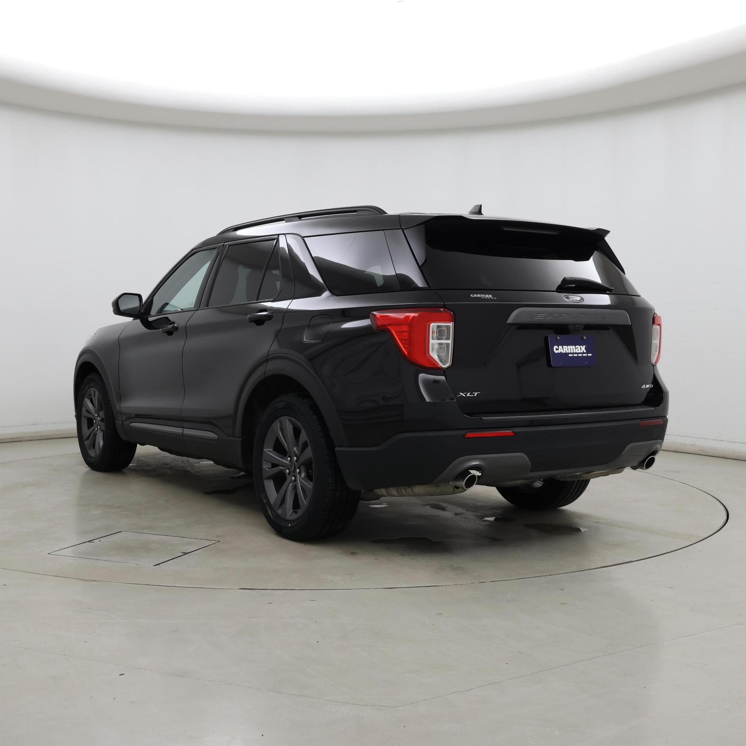 Thumbnail: 2022 Ford Explorer - 2