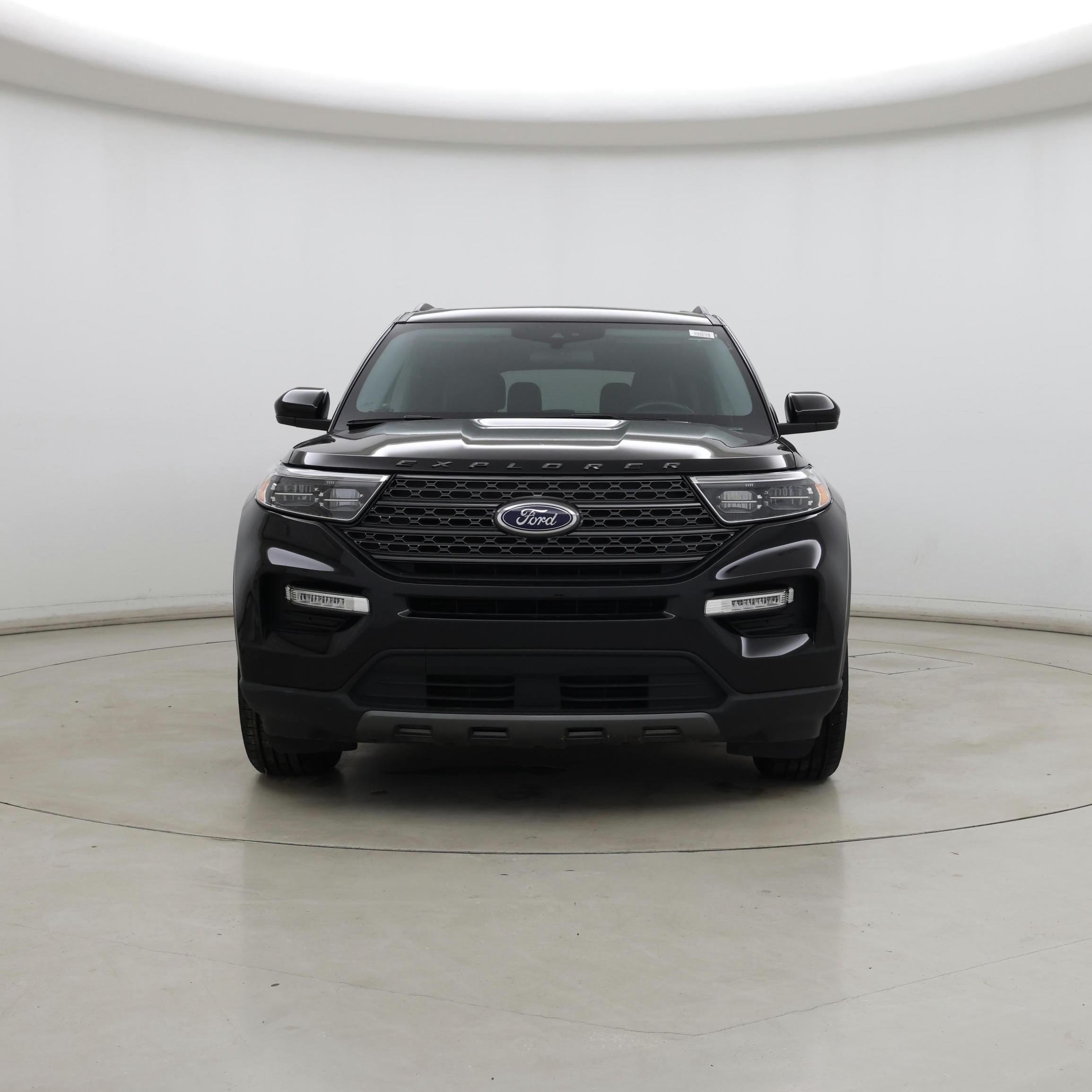 Thumbnail: 2022 Ford Explorer - 5