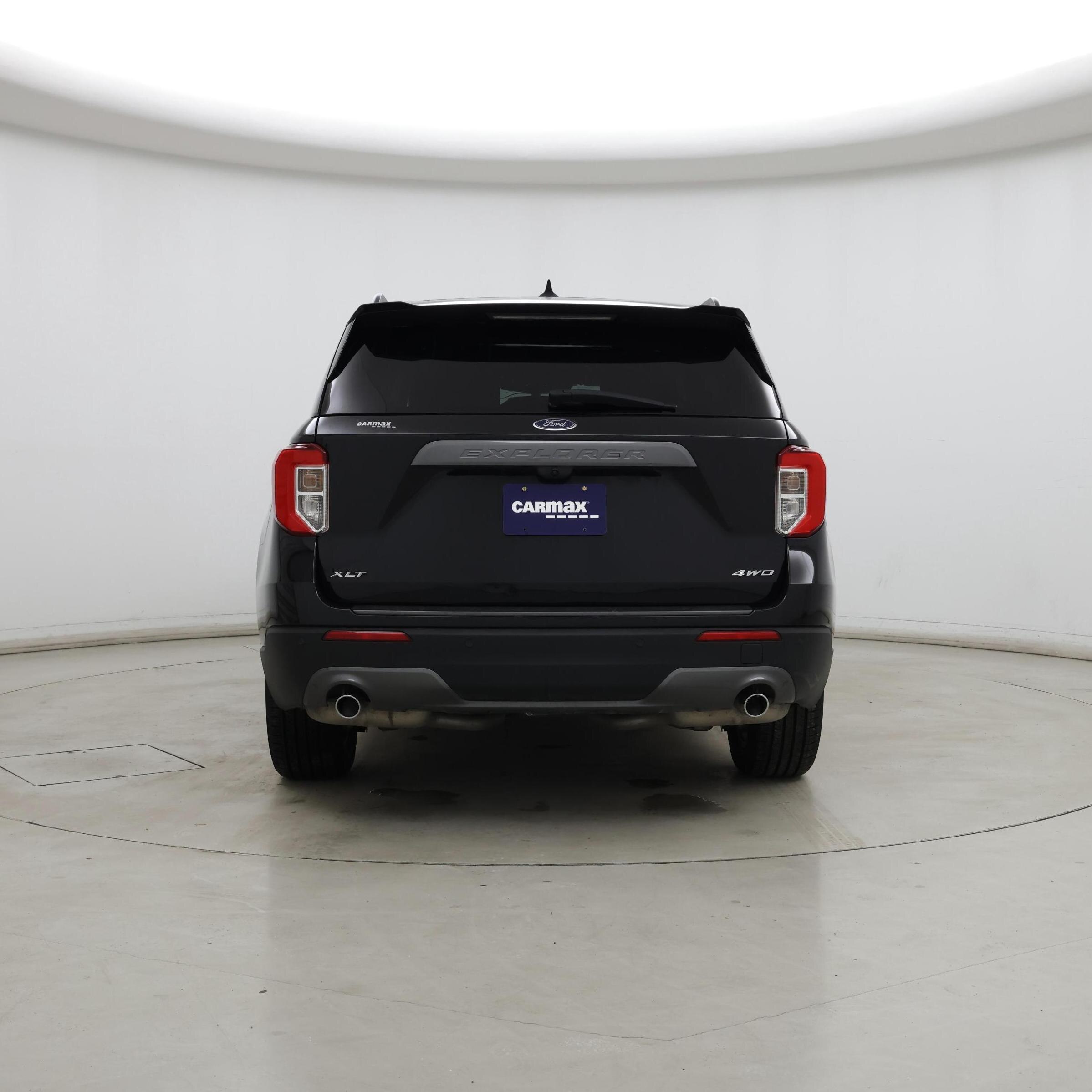 Thumbnail: 2022 Ford Explorer - 6