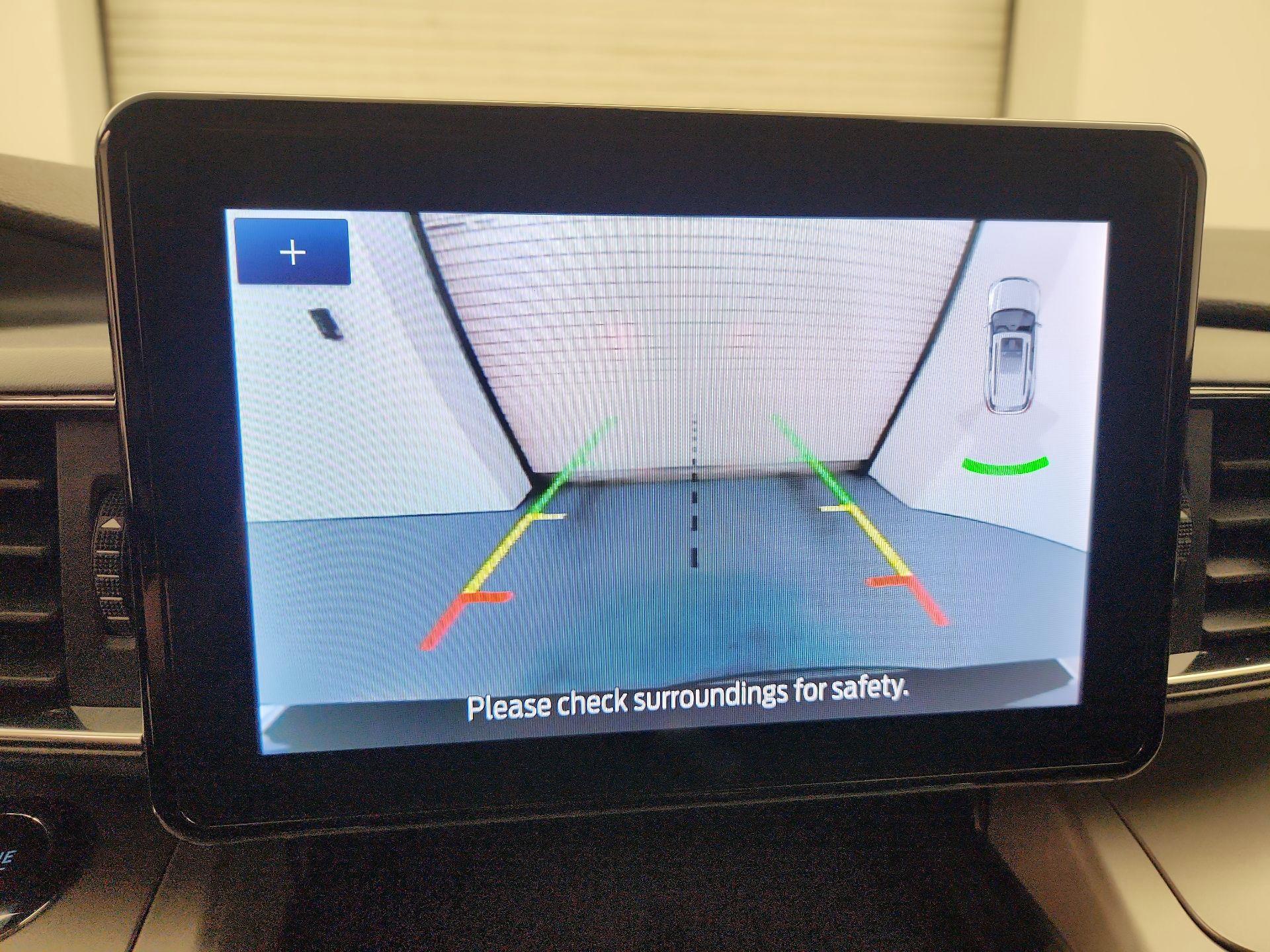 Thumbnail: 2023 Ford Explorer - 14