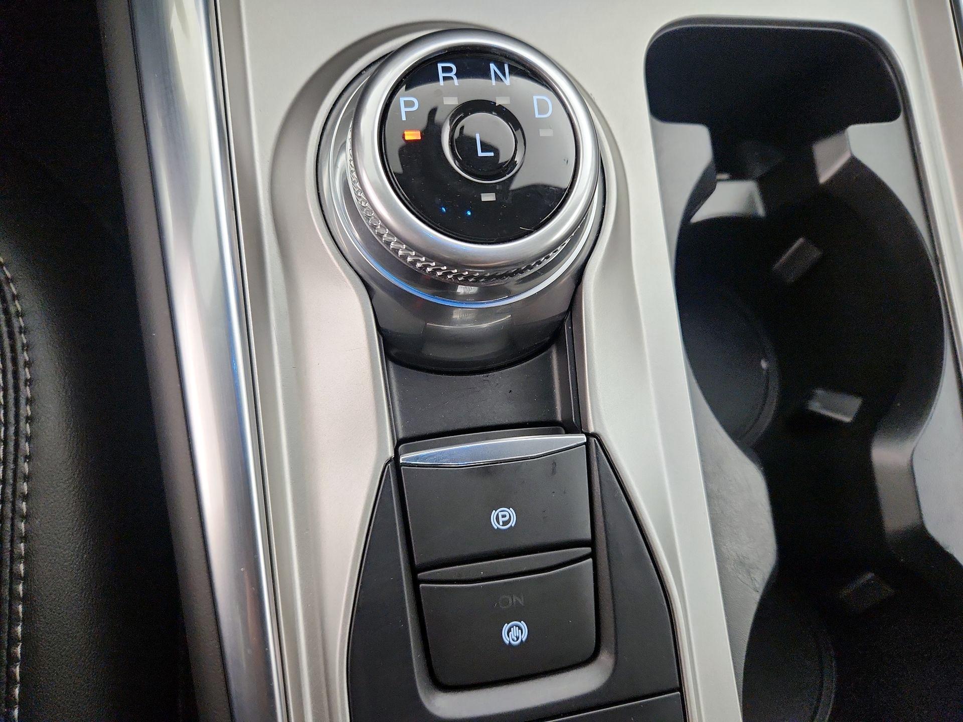 Thumbnail: 2023 Ford Explorer - 17