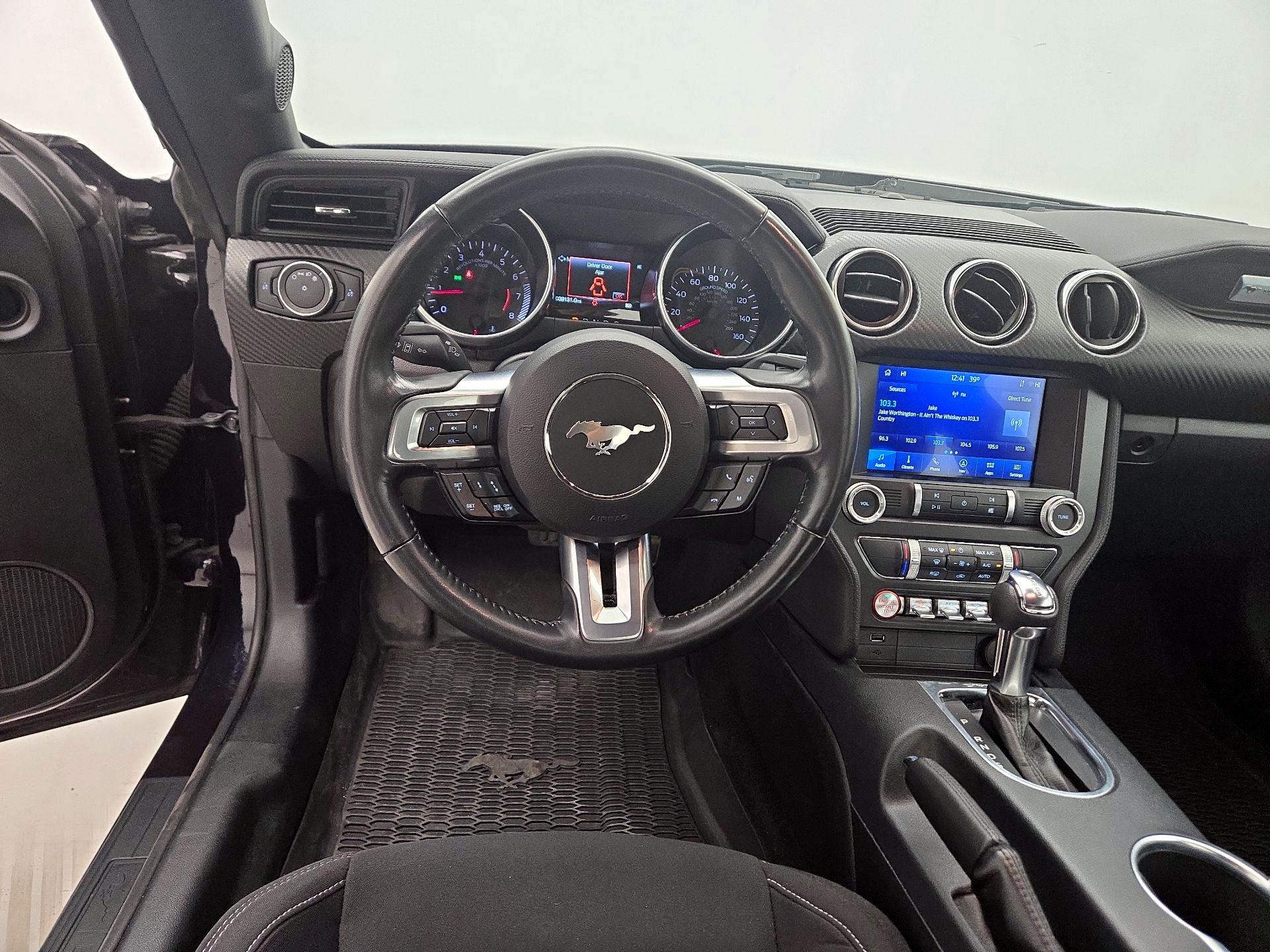 Thumbnail: 2022 Ford Mustang - 10