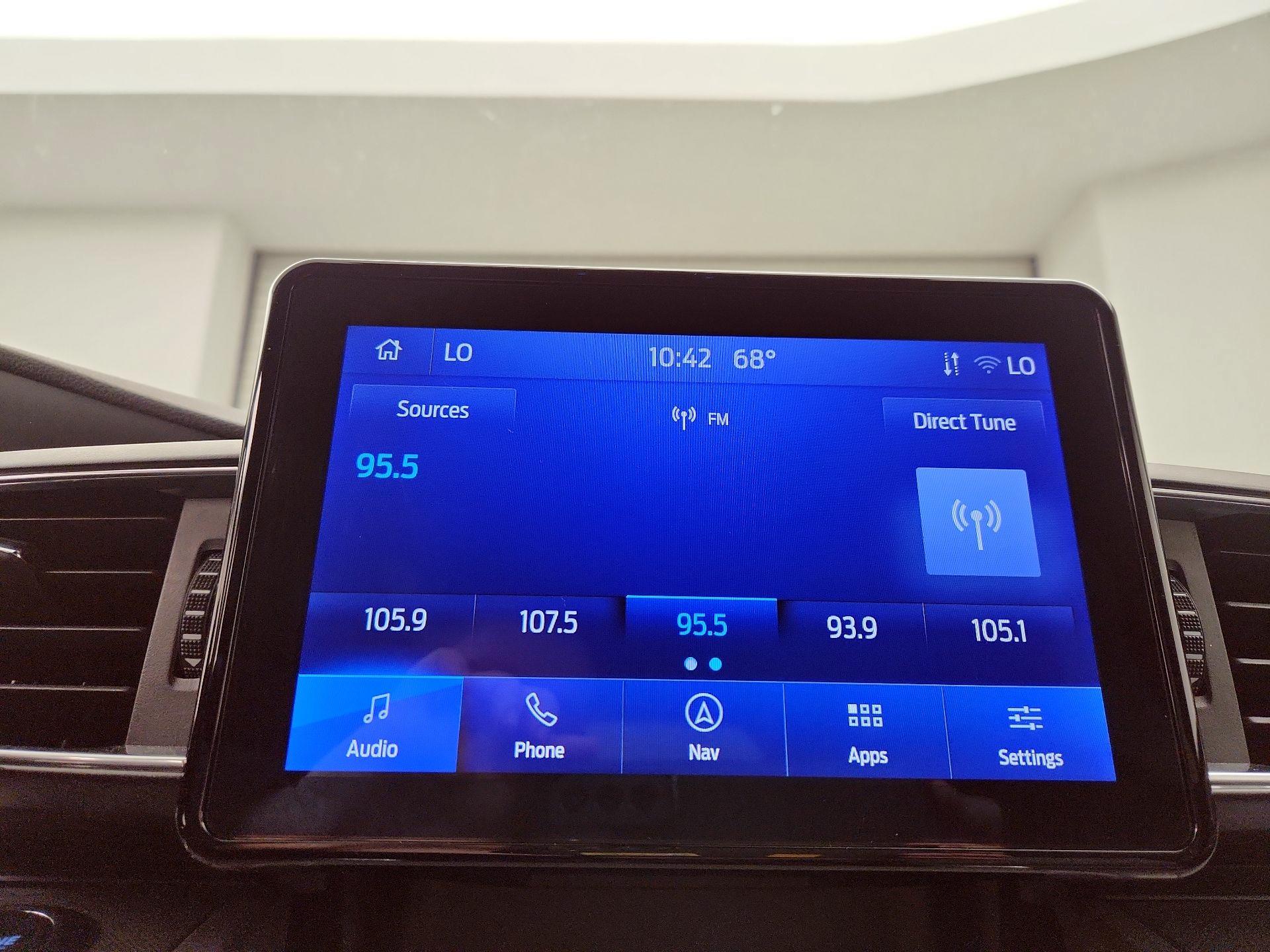 Thumbnail: 2023 Ford Explorer - 16