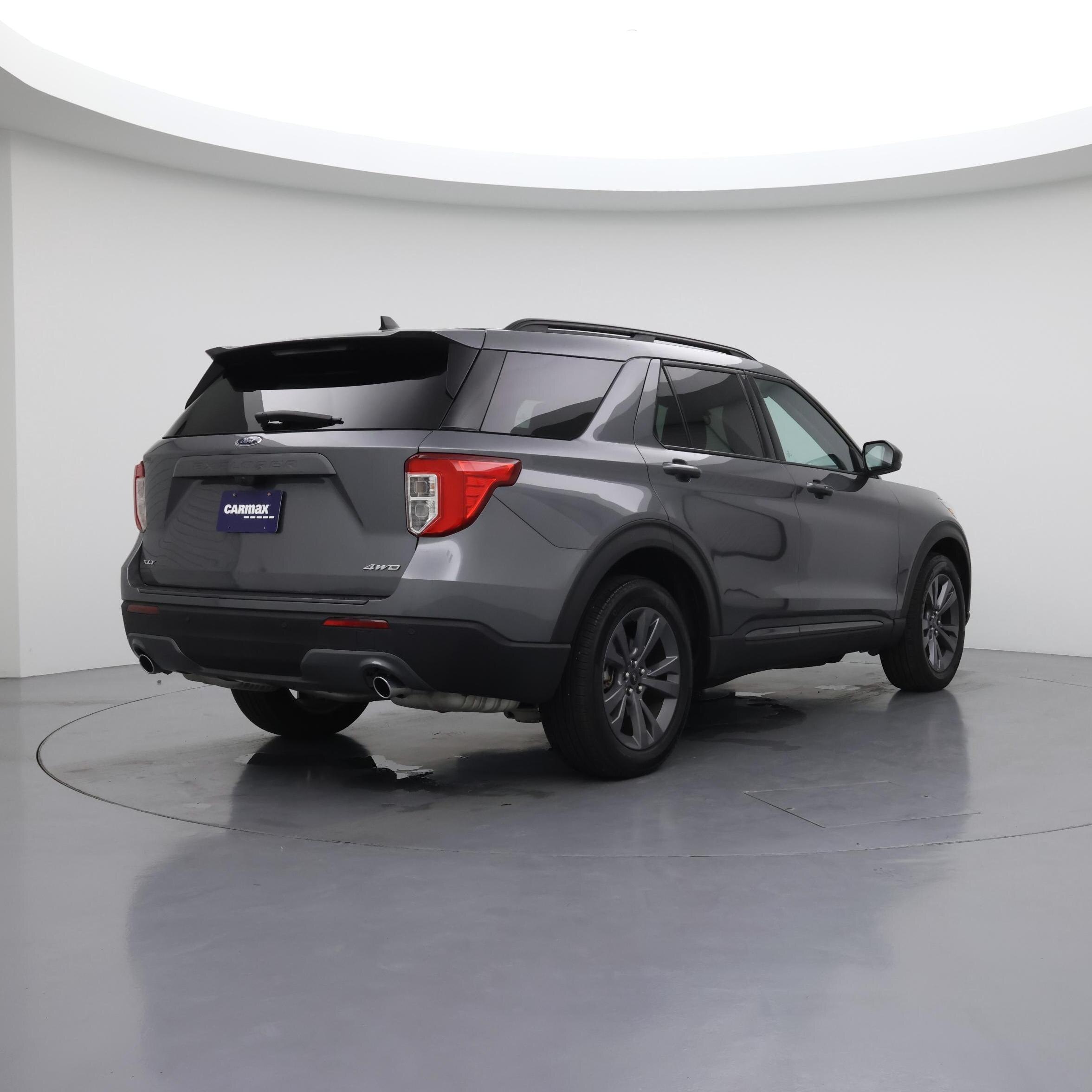 Thumbnail: 2023 Ford Explorer - 8