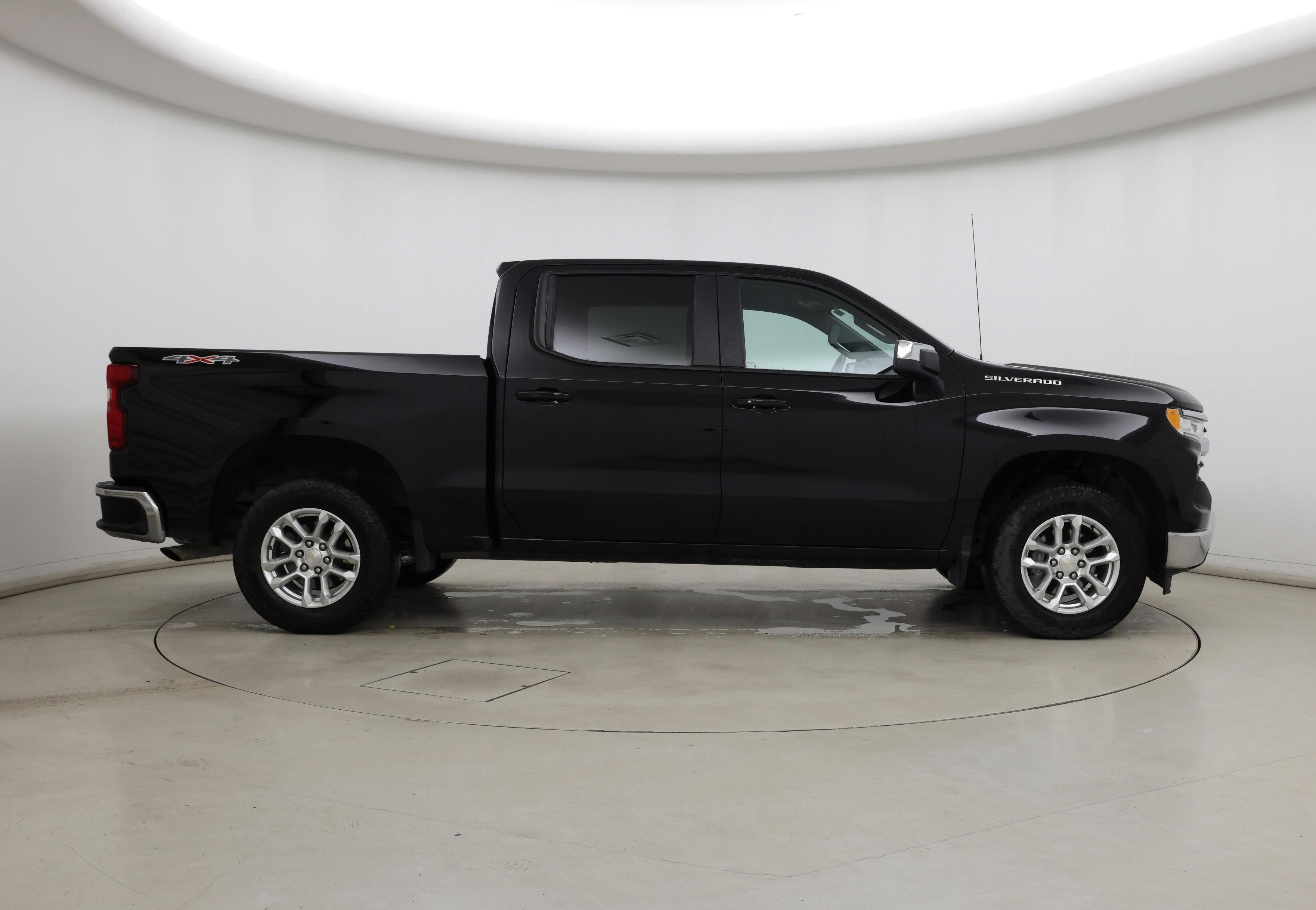 Thumbnail: 2023 Chevrolet Silverado 1500 - 7