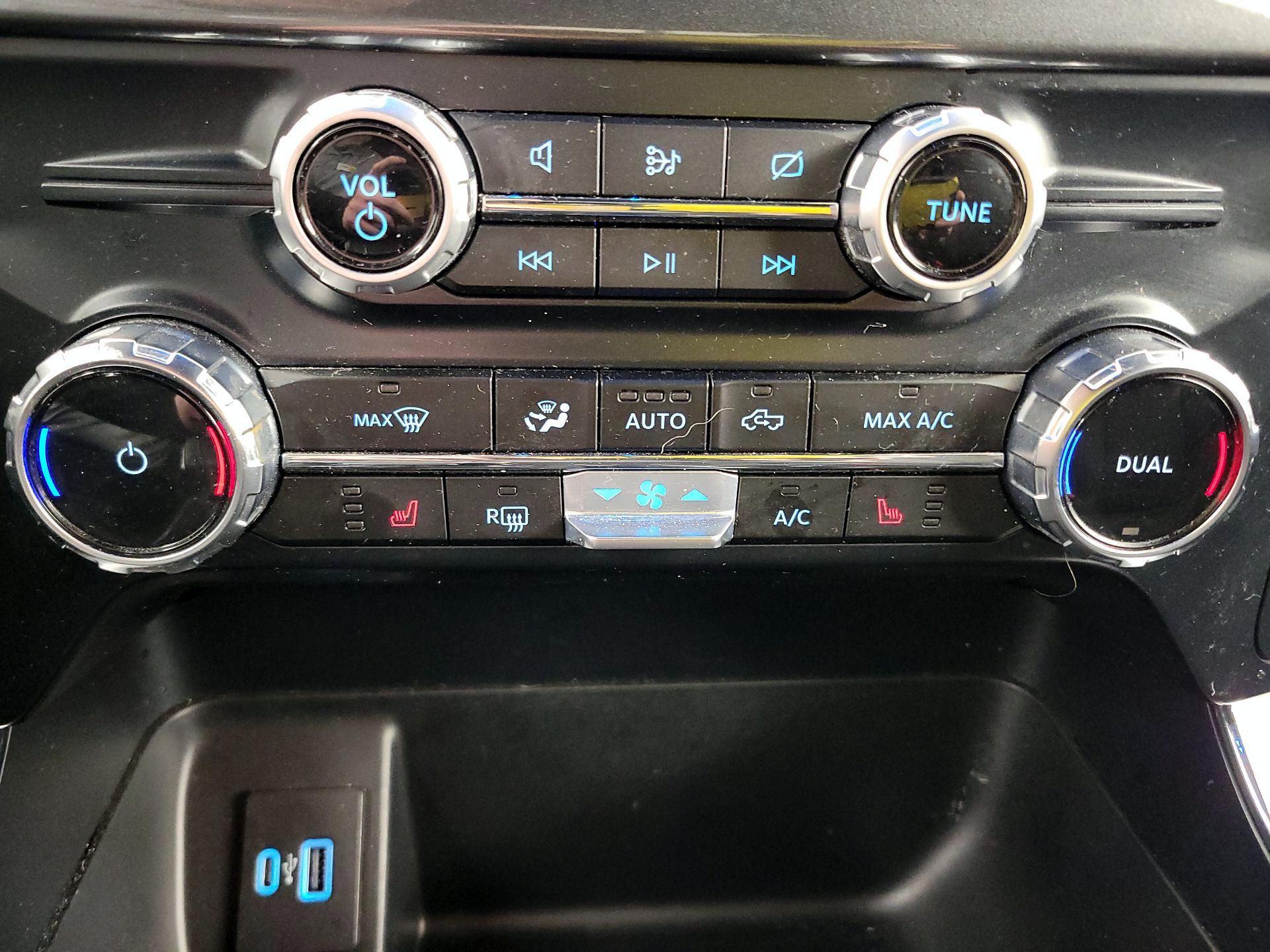 Thumbnail: 2023 Ford F-150 - 17