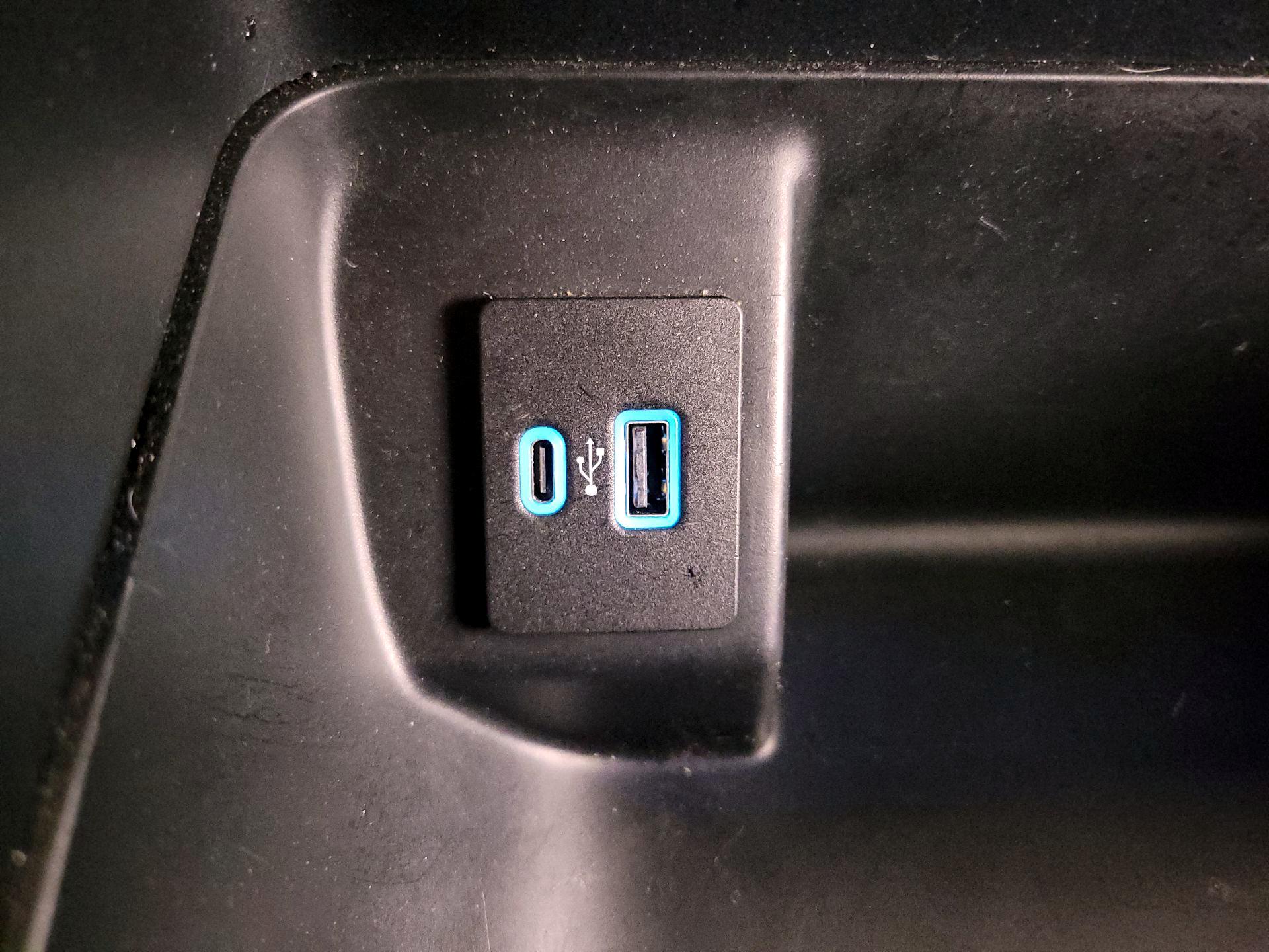 Thumbnail: 2023 Ford F-150 - 19