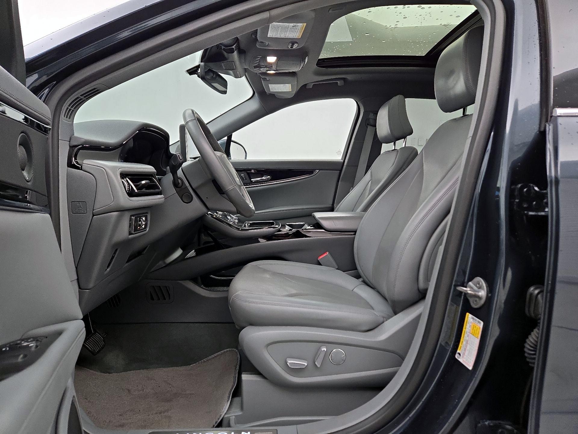 Thumbnail: 2022 Lincoln Nautilus - 11