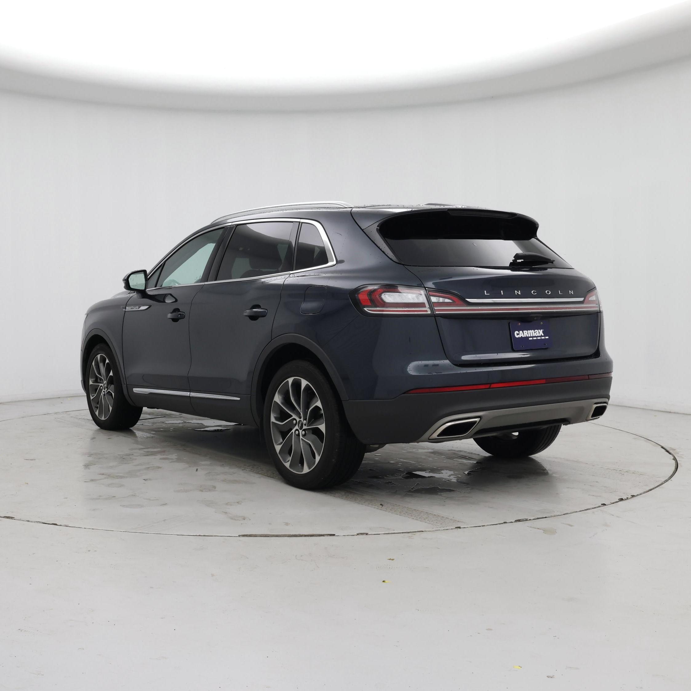 Thumbnail: 2022 Lincoln Nautilus - 2