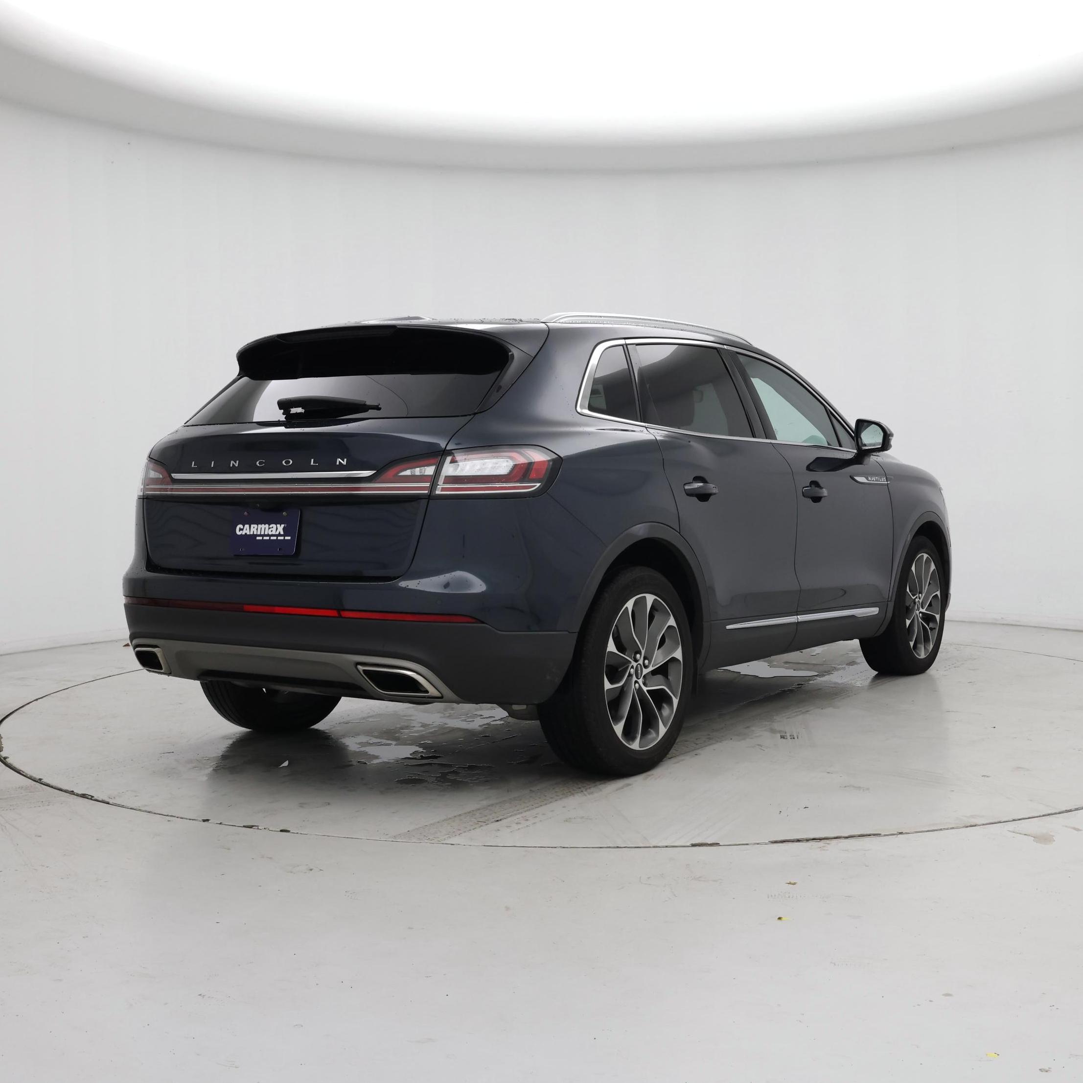 Thumbnail: 2022 Lincoln Nautilus - 8