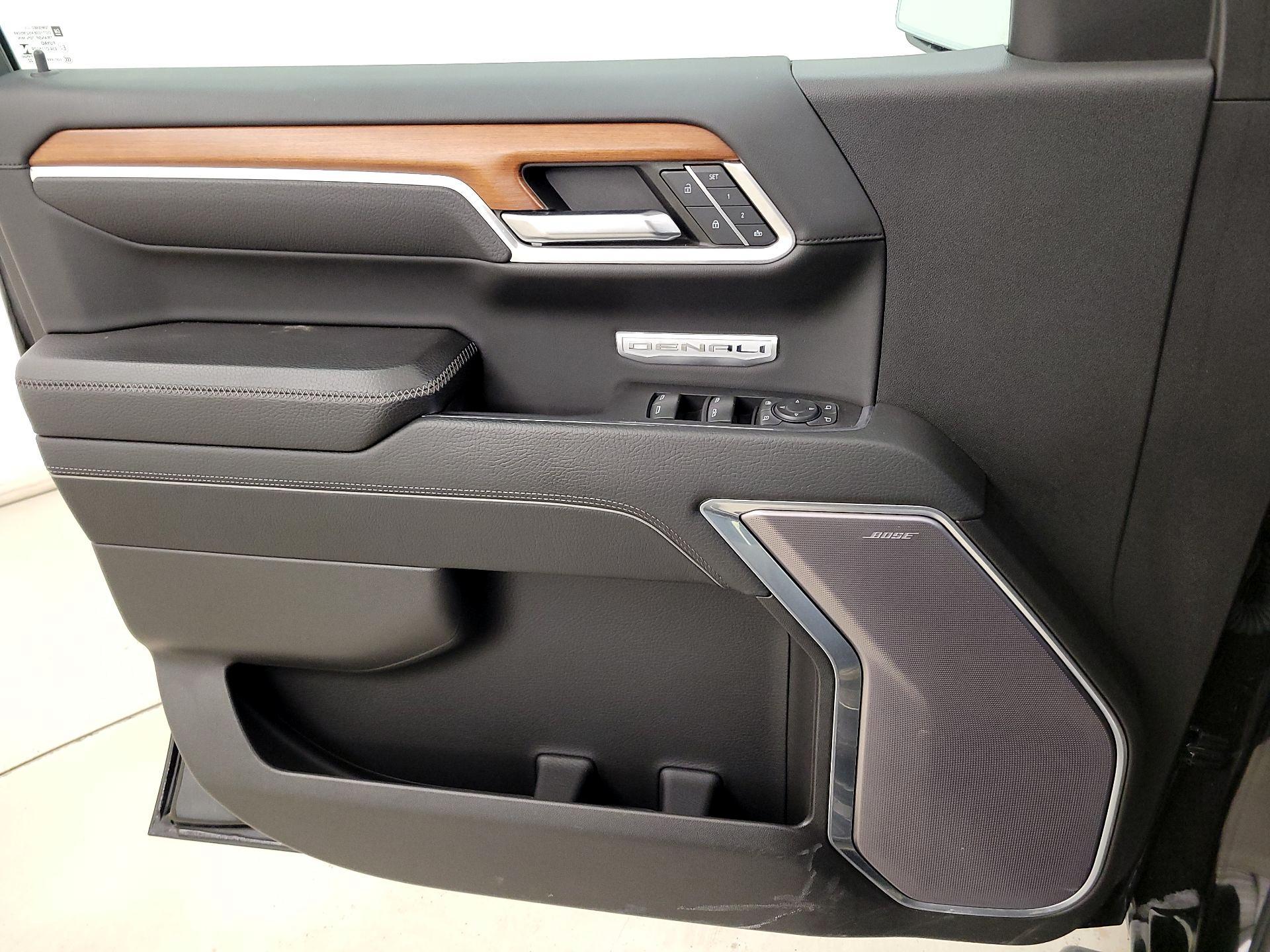 Thumbnail: 2022 GMC Sierra 1500 - 12