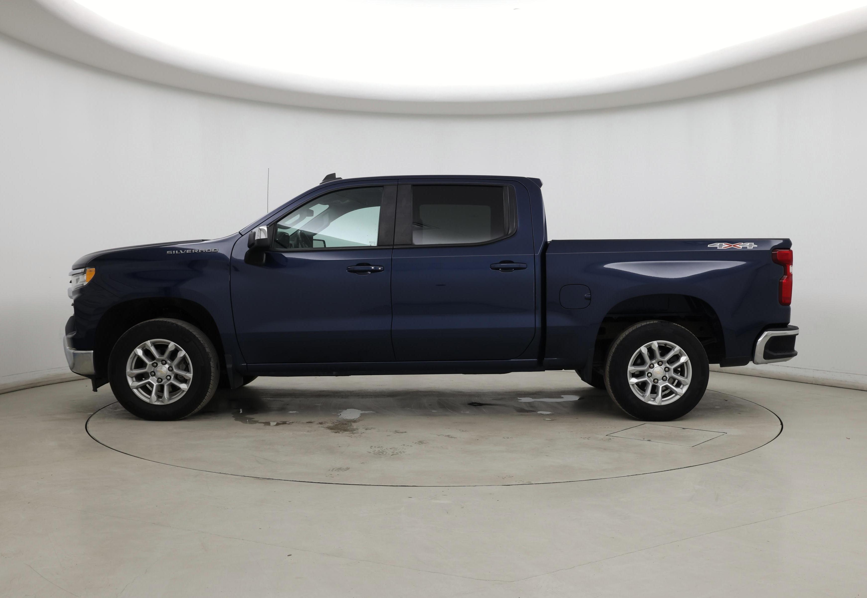 Thumbnail: 2022 Chevrolet Silverado 1500 - 3