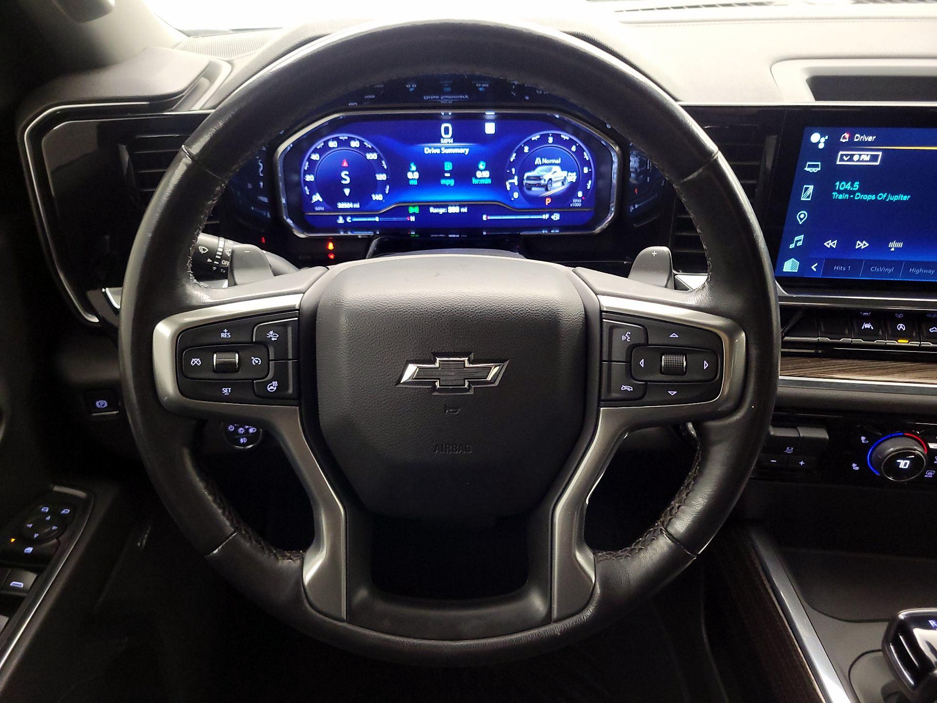 Thumbnail: 2022 Chevrolet Silverado 1500 - 10