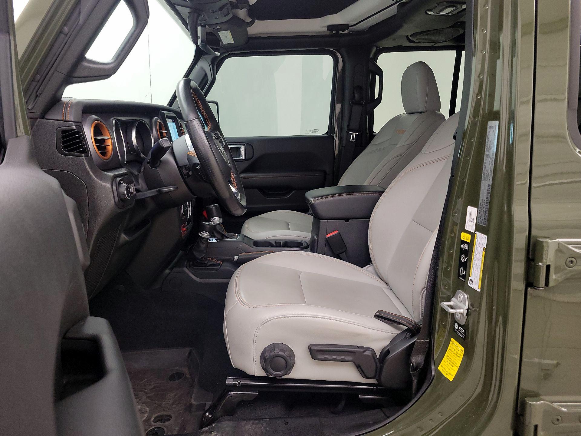 Thumbnail: 2023 Jeep Gladiator - 11