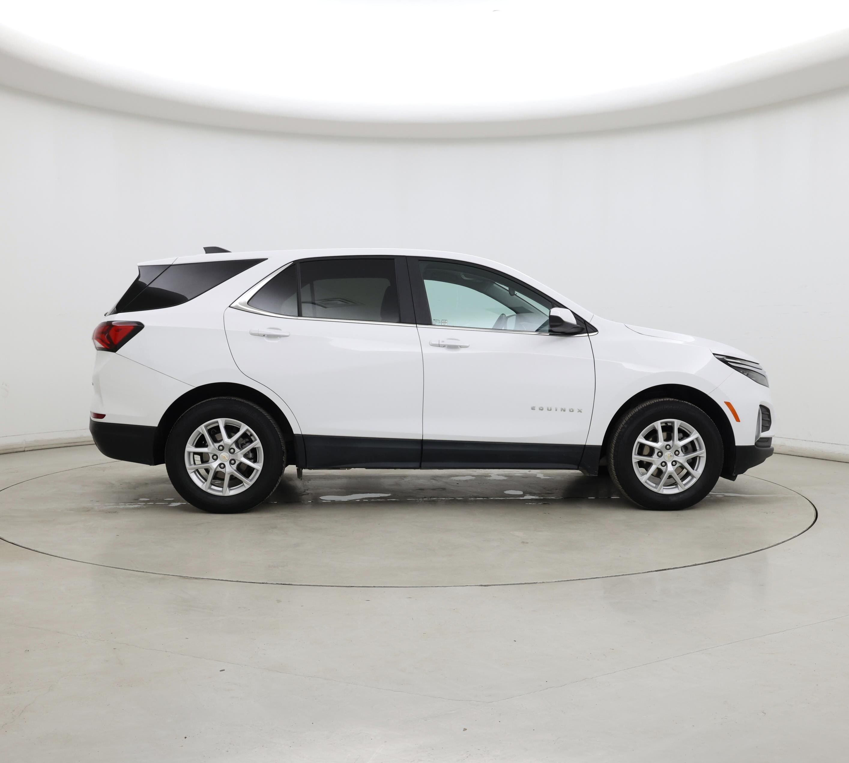 Thumbnail: 2023 Chevrolet Equinox - 7