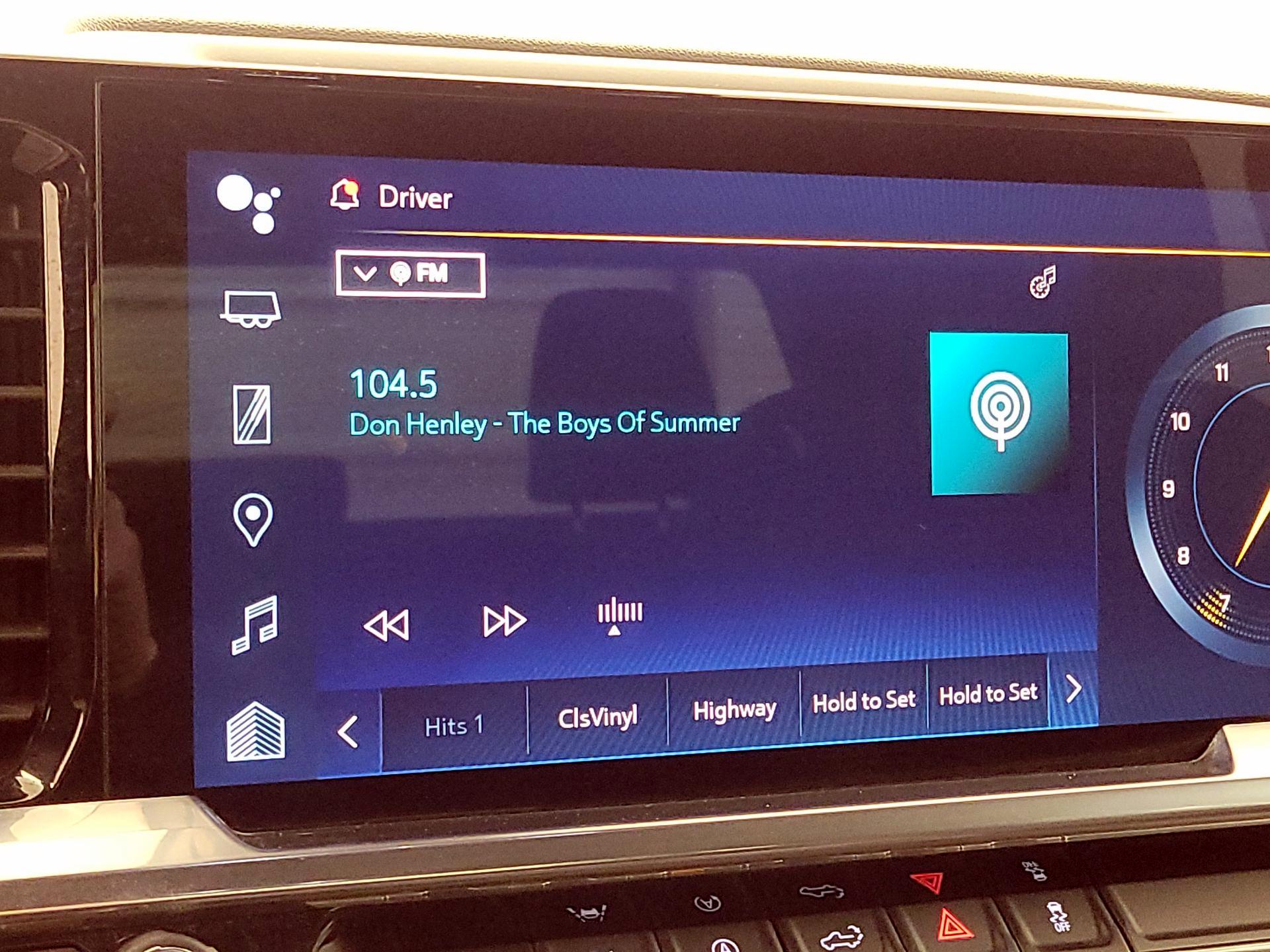 Thumbnail: 2022 Chevrolet Silverado 1500 - 15