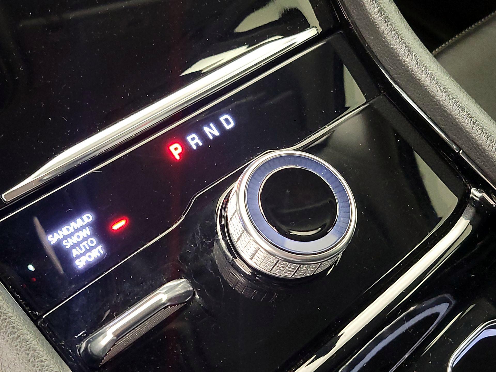 Thumbnail: 2023 Jeep Grand Cherokee - 18