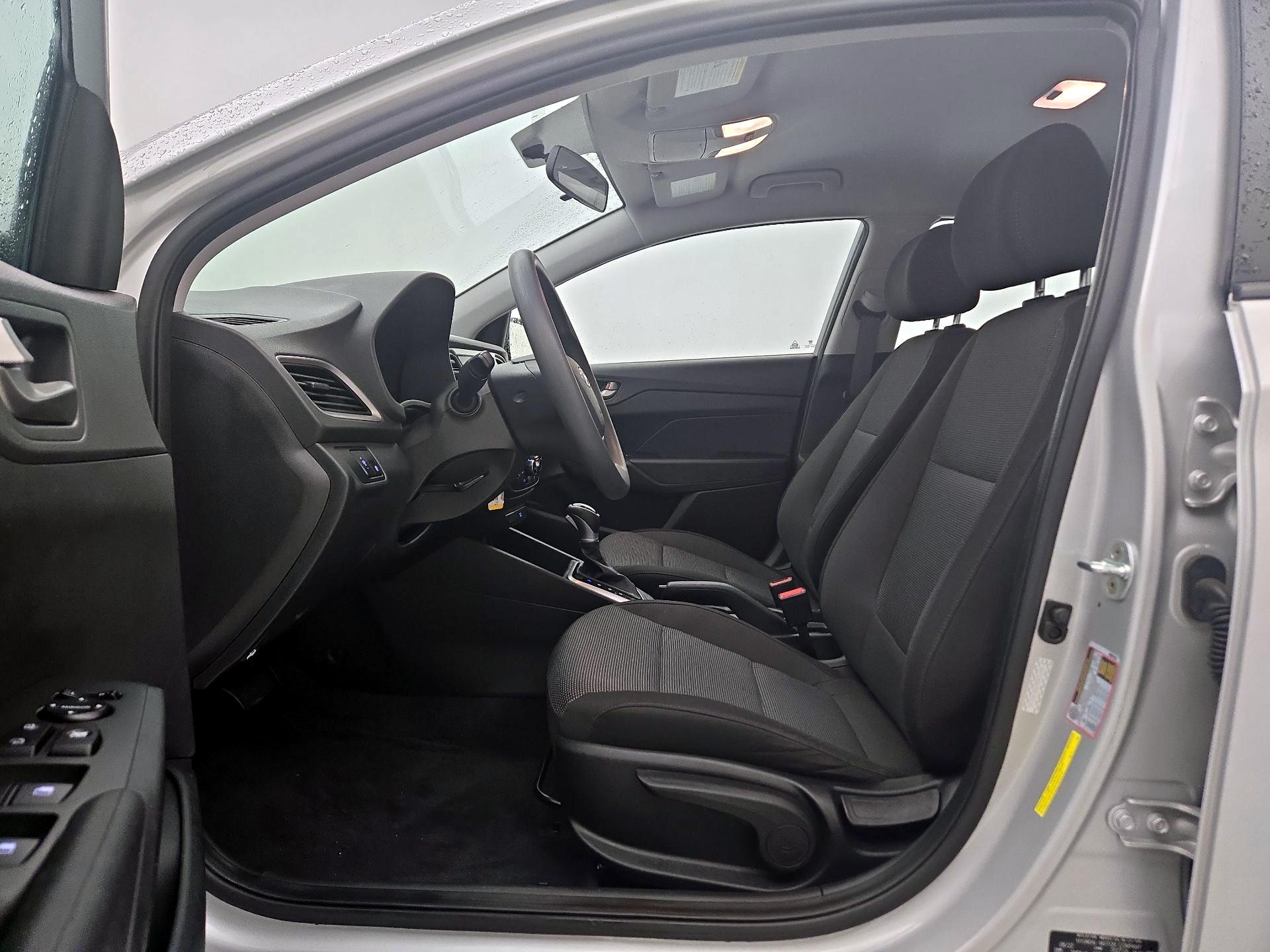 Thumbnail: 2022 Hyundai Accent - 11