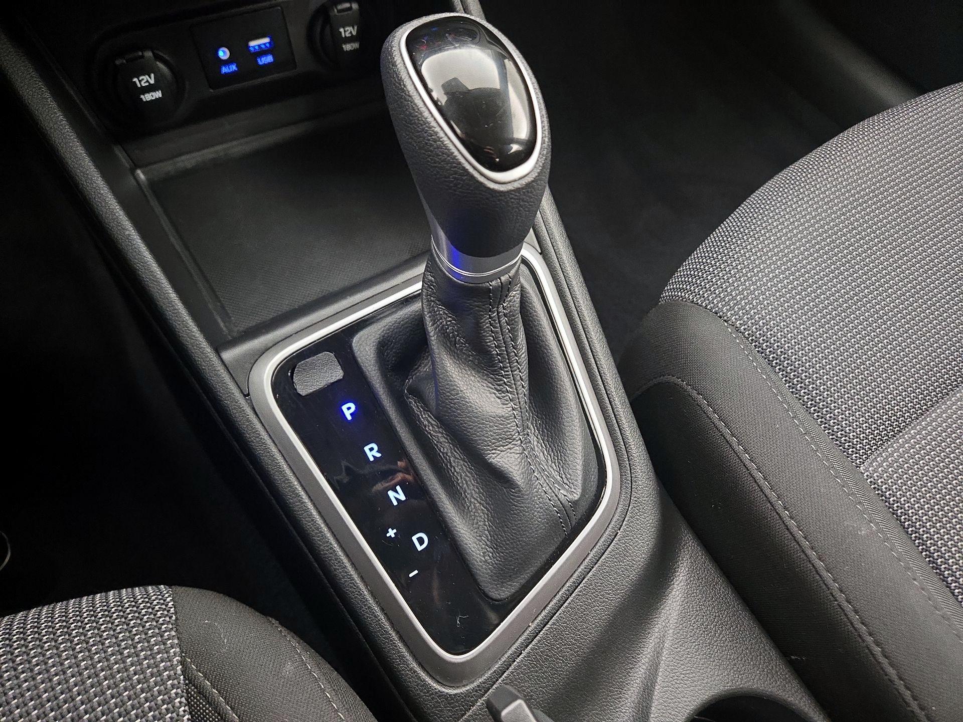 Thumbnail: 2022 Hyundai Accent - 17