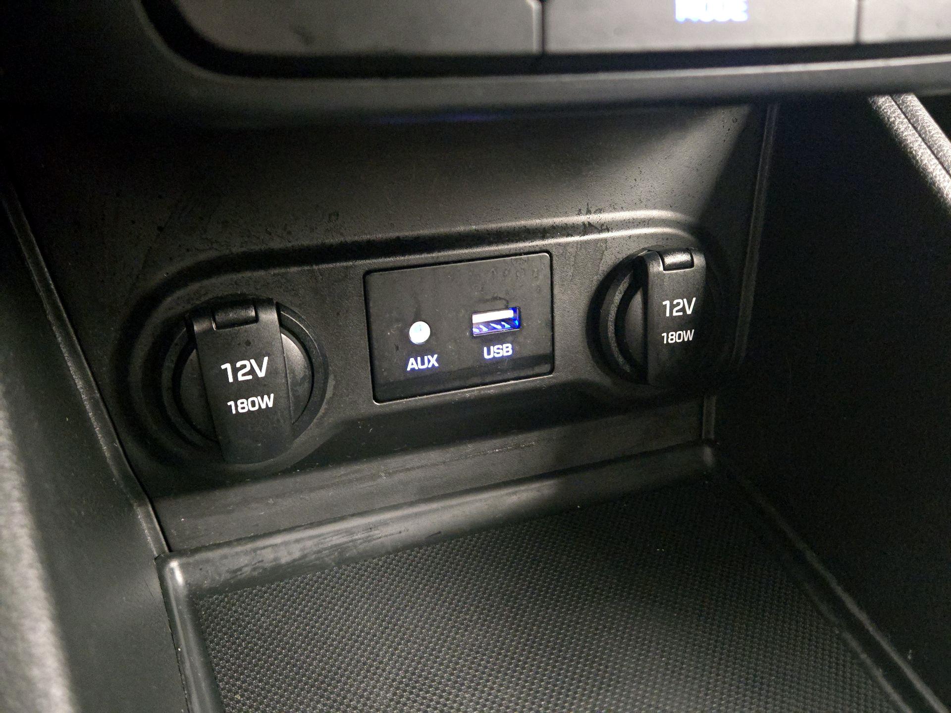 Thumbnail: 2022 Hyundai Accent - 18