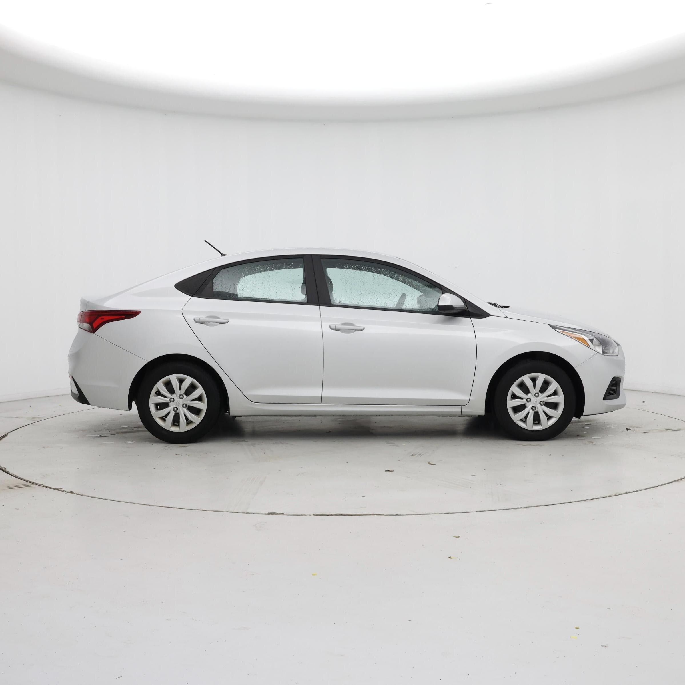 Thumbnail: 2022 Hyundai Accent - 7