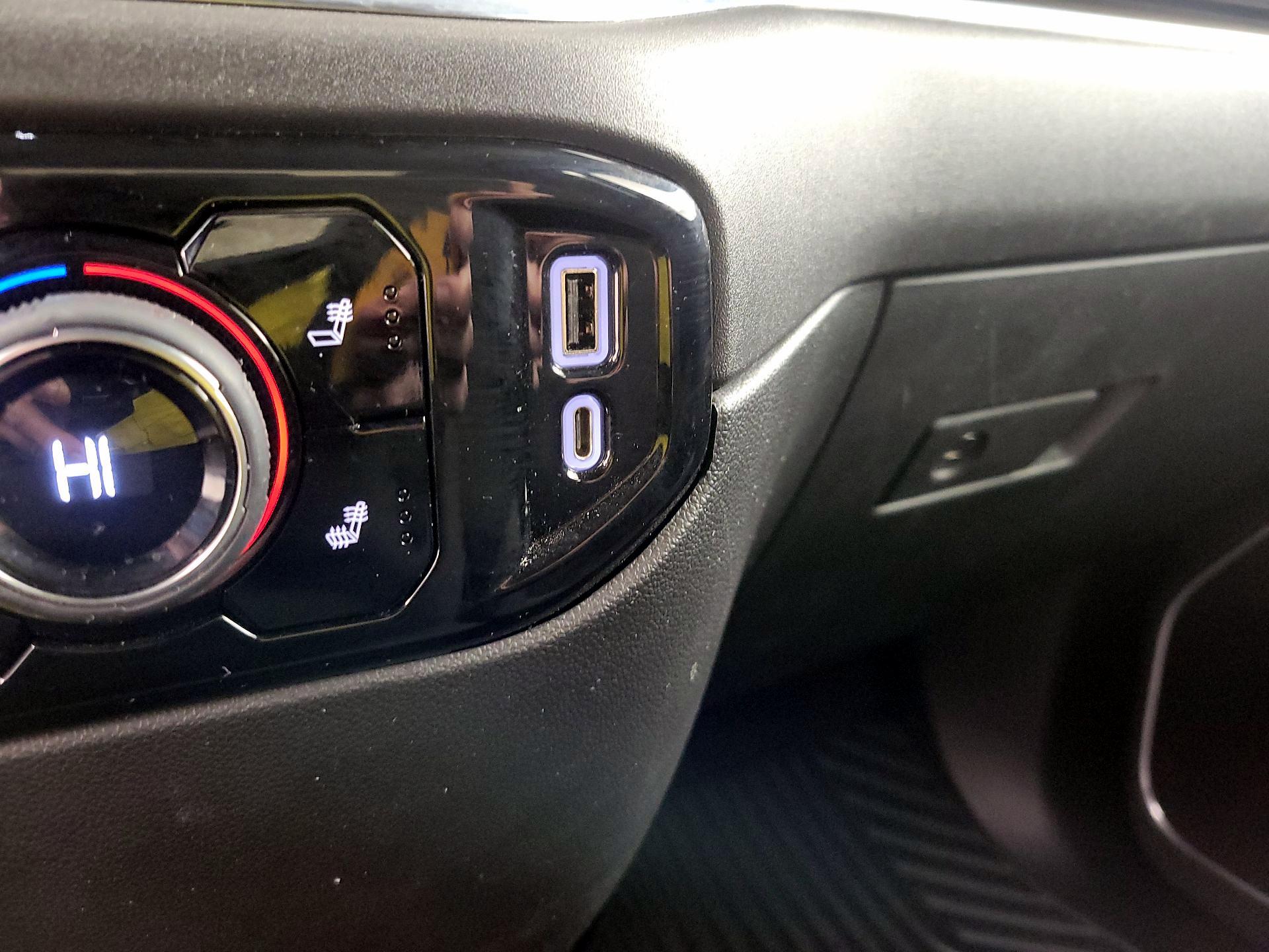 Thumbnail: 2022 Chevrolet Silverado 1500 - 18