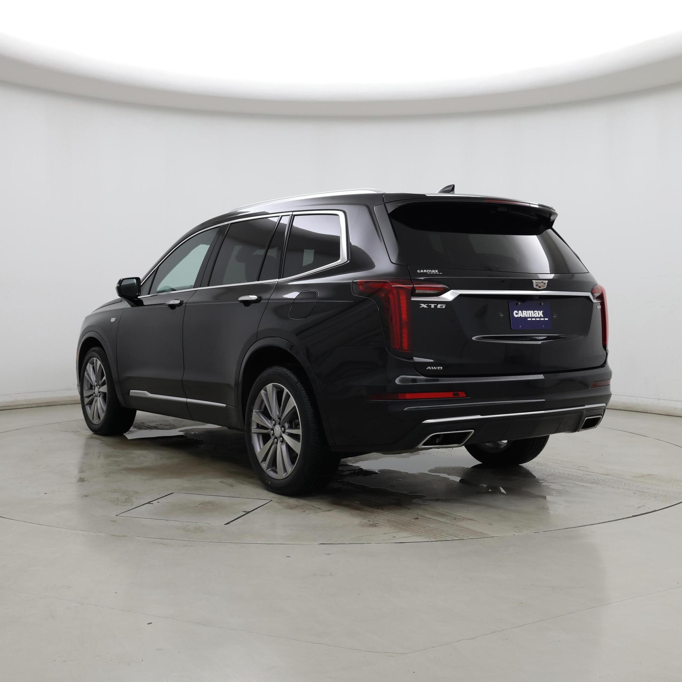 Thumbnail: 2023 Cadillac XT6 - 2