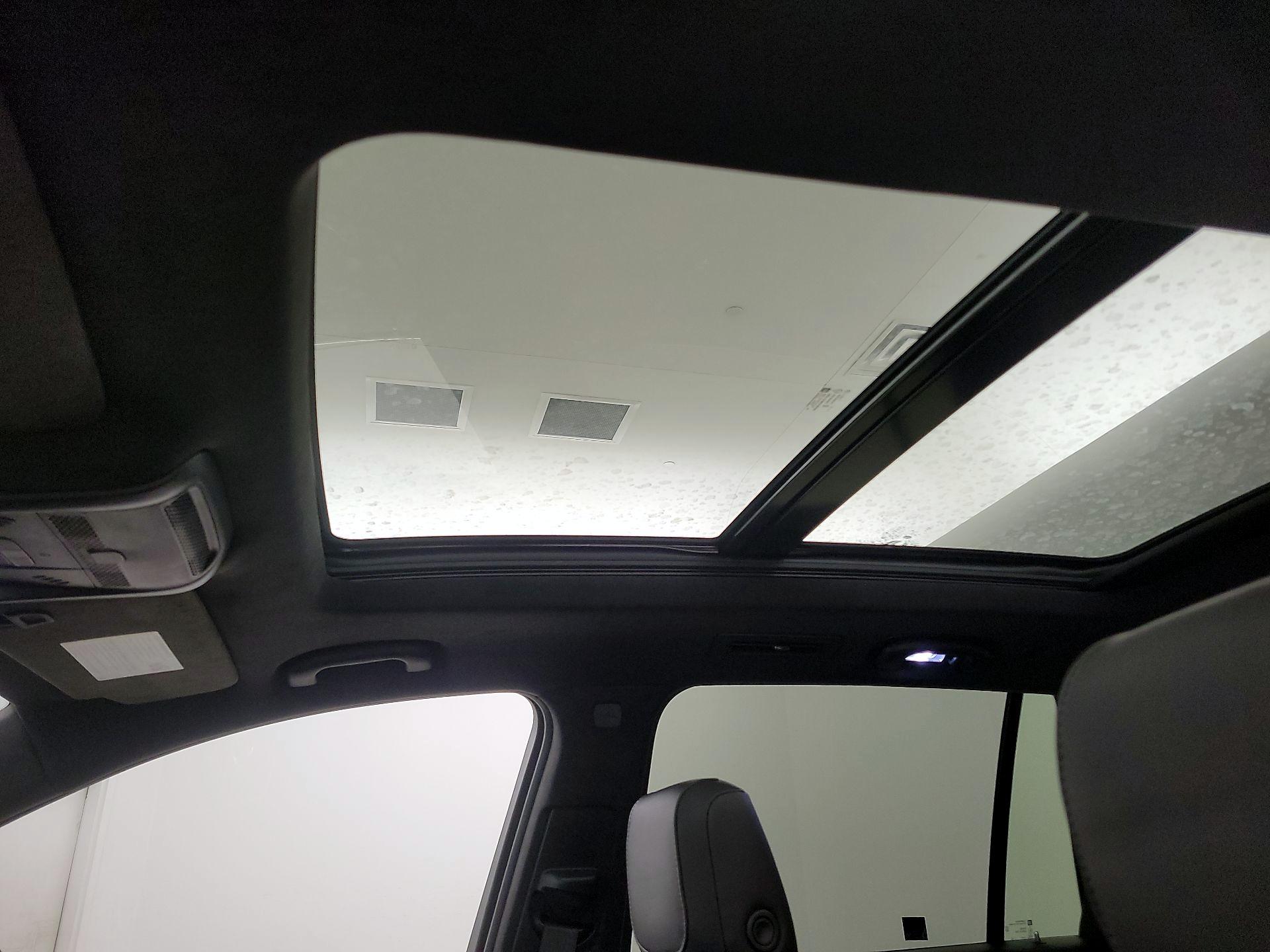 Thumbnail: 2023 Cadillac XT6 - 20