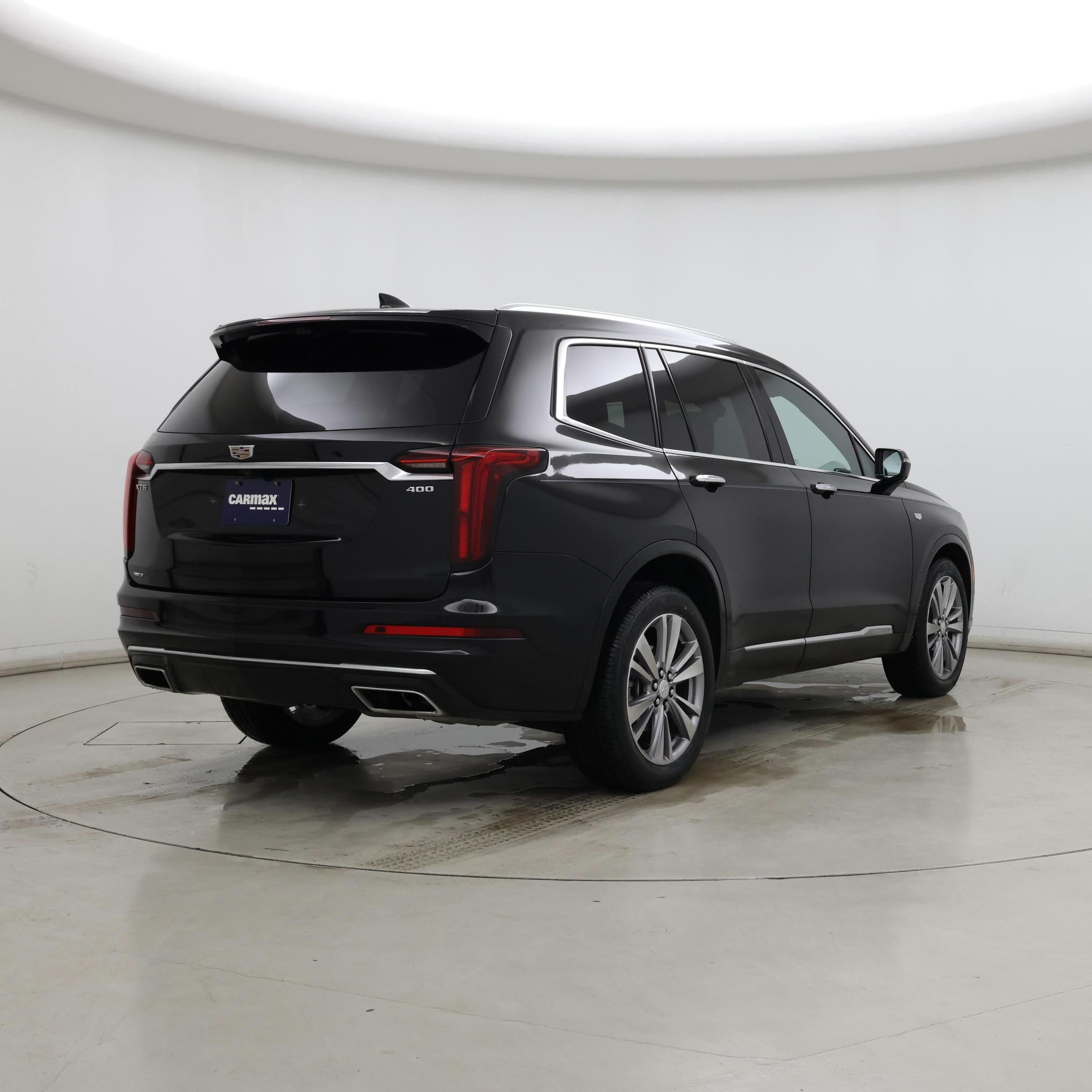 Thumbnail: 2023 Cadillac XT6 - 8