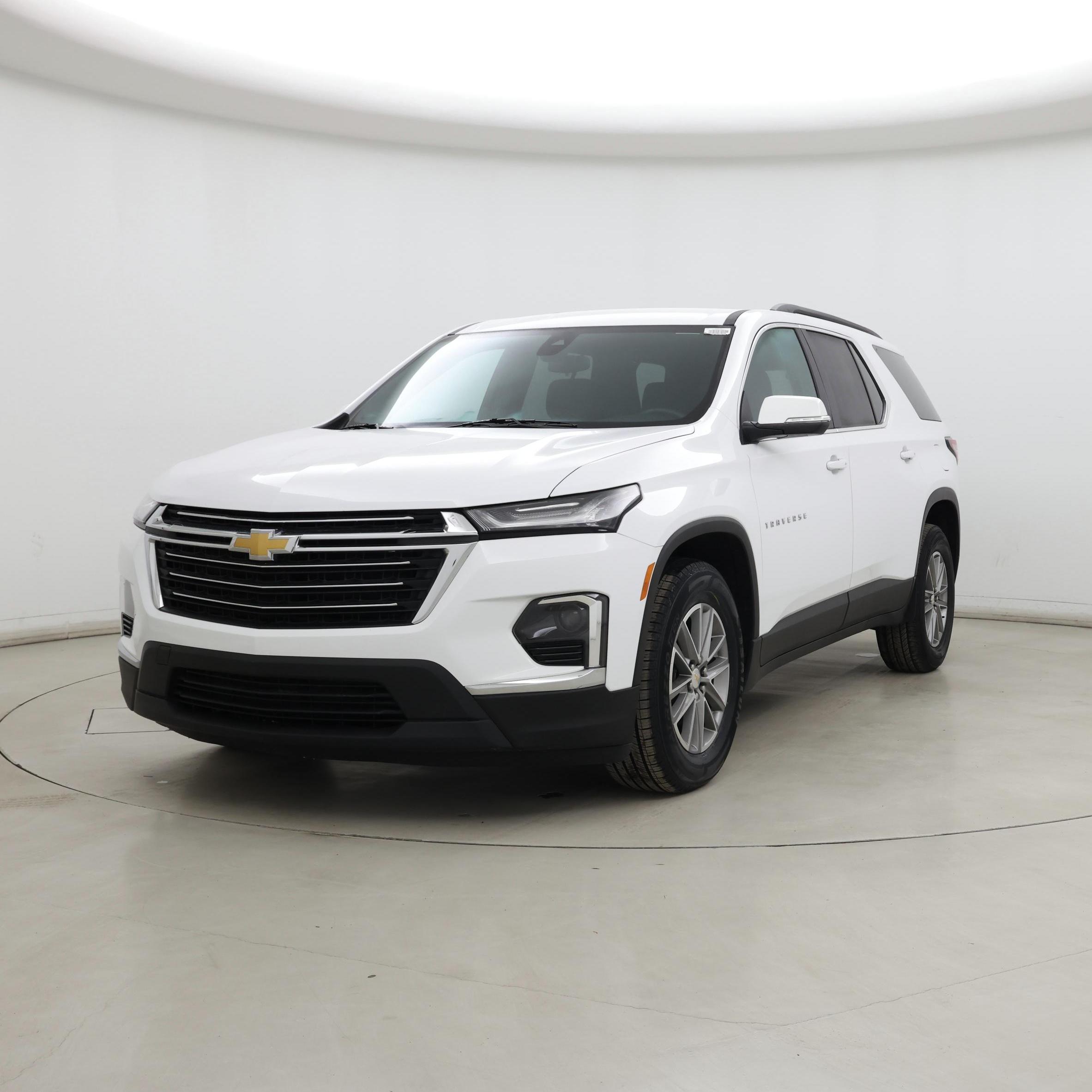 Thumbnail: 2023 Chevrolet Traverse - 4