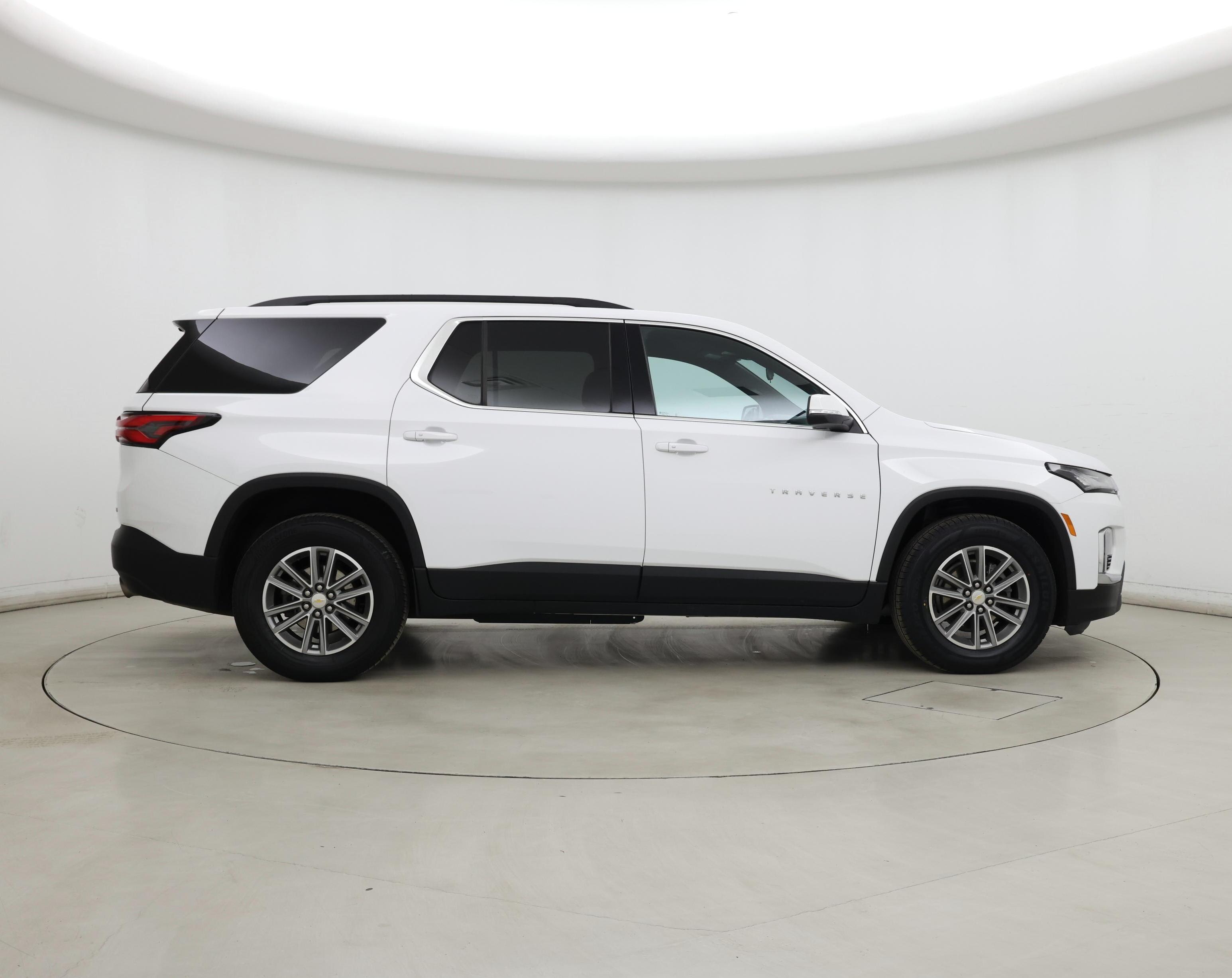 Thumbnail: 2023 Chevrolet Traverse - 7