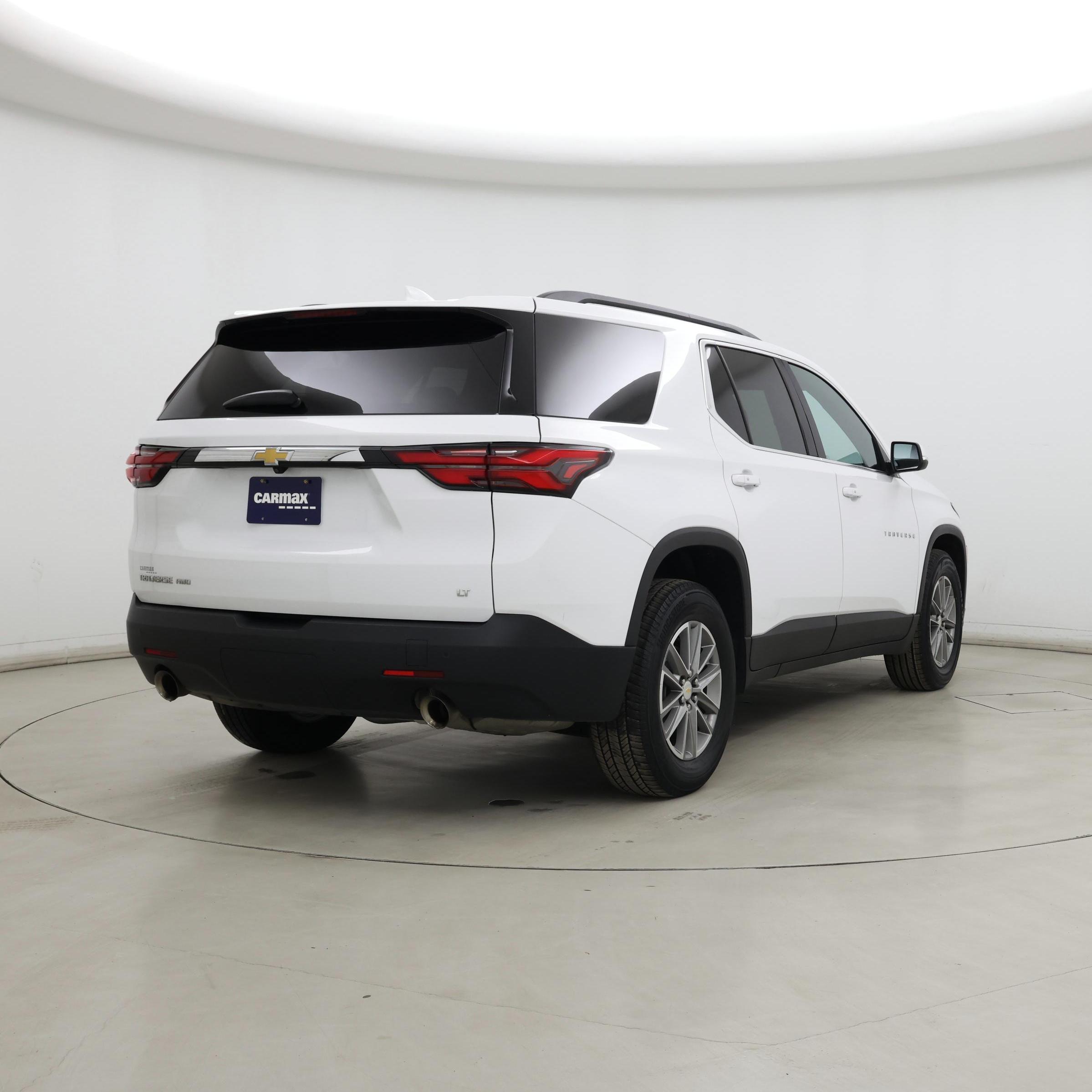 Thumbnail: 2023 Chevrolet Traverse - 8