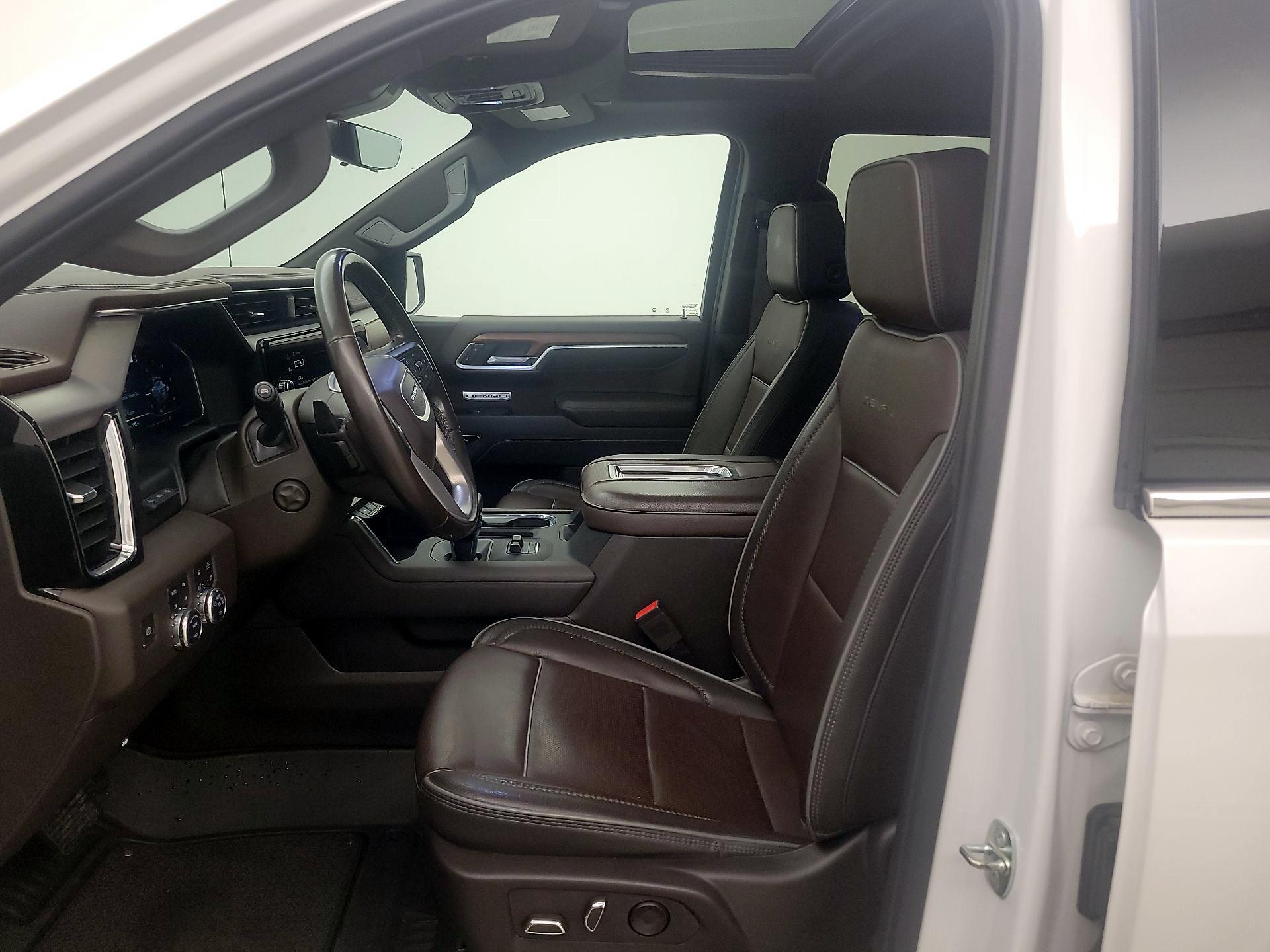 Thumbnail: 2022 GMC Sierra 1500 - 11