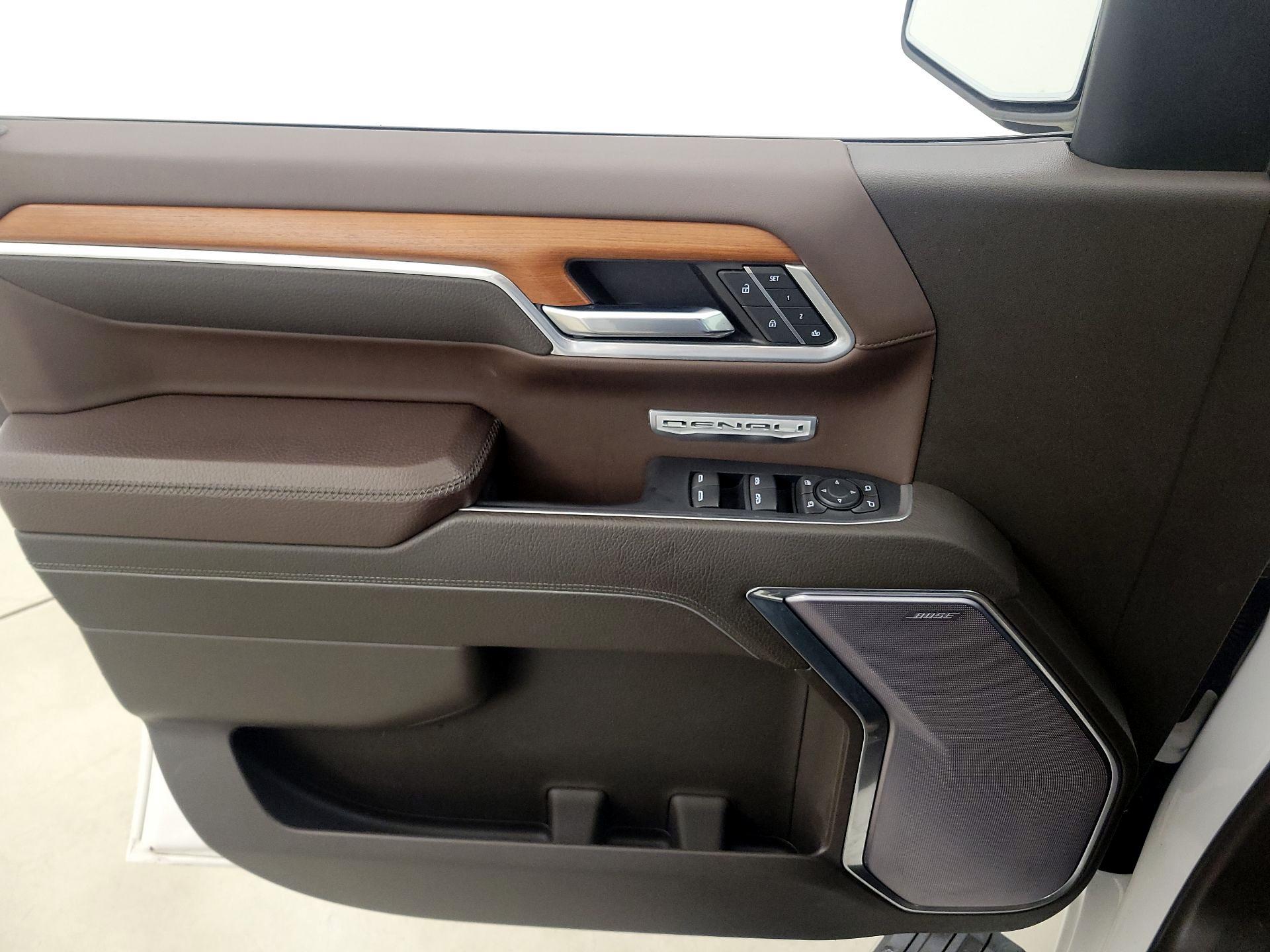 Thumbnail: 2022 GMC Sierra 1500 - 12