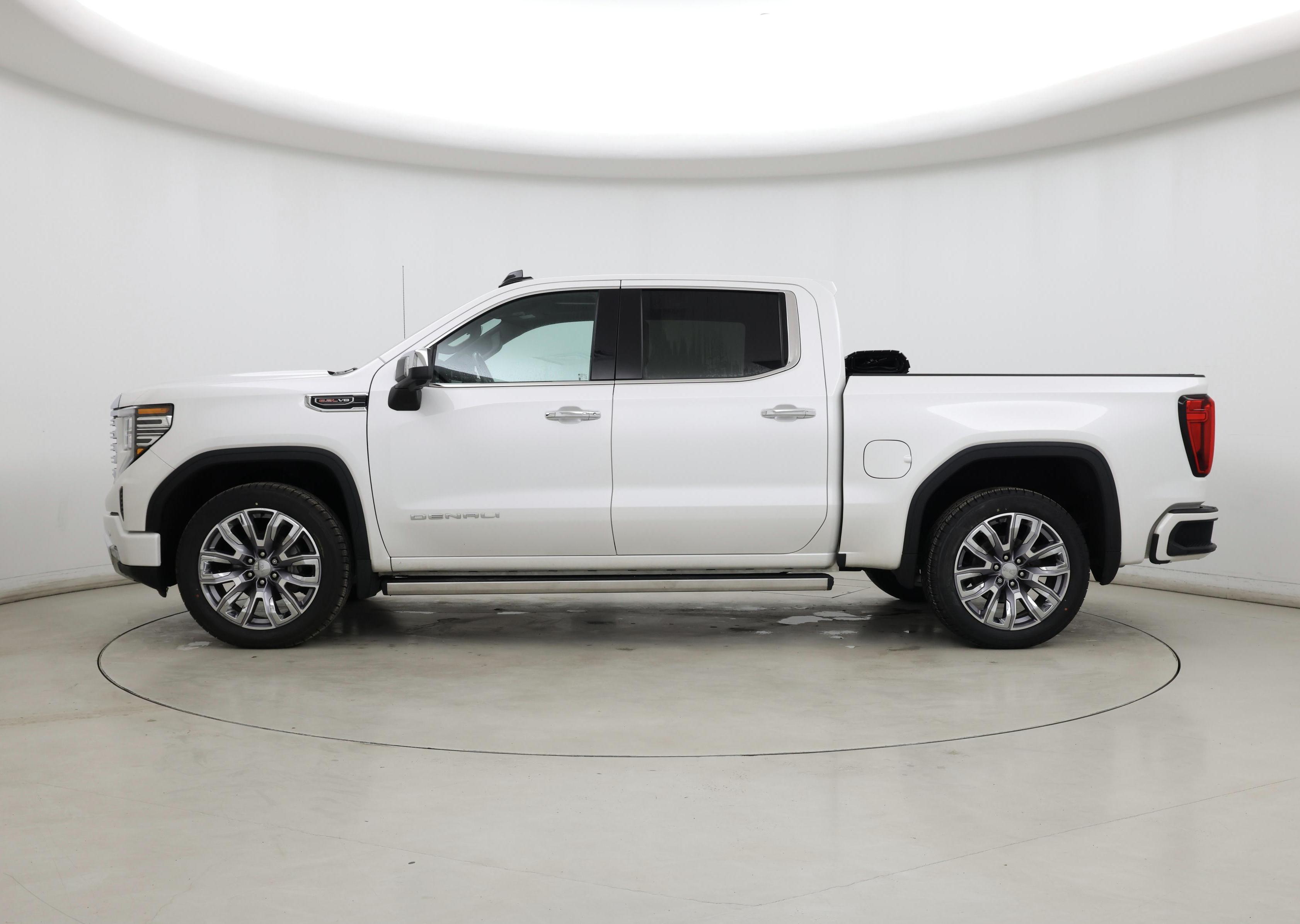 Thumbnail: 2022 GMC Sierra 1500 - 3