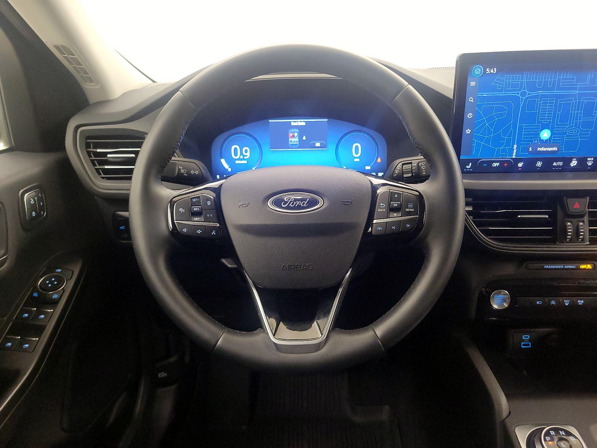 Thumbnail: 2023 Ford Escape - 10